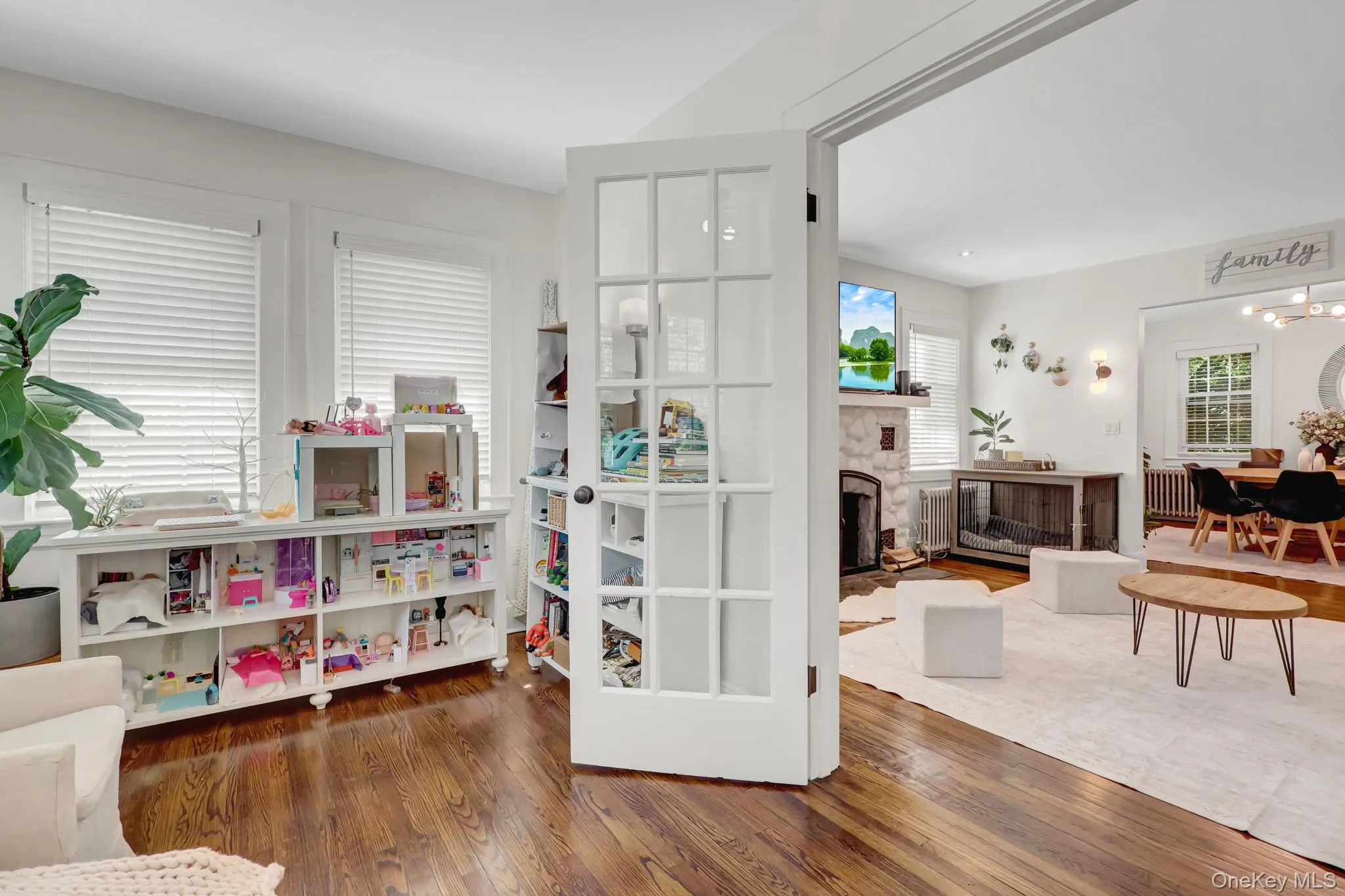 147 Locust Avenue, Babylon, NY, 4 Bedrooms Bedrooms, 9 Rooms Rooms,2 BathroomsBathrooms,Residential,For Rent,Locust,0,1011625 147 Locust Avenue, Babylon, NY, 4 Bedrooms Bedrooms, 9 Rooms Rooms,2 BathroomsBathrooms,Residential,For Rent,Locust,0,1011625