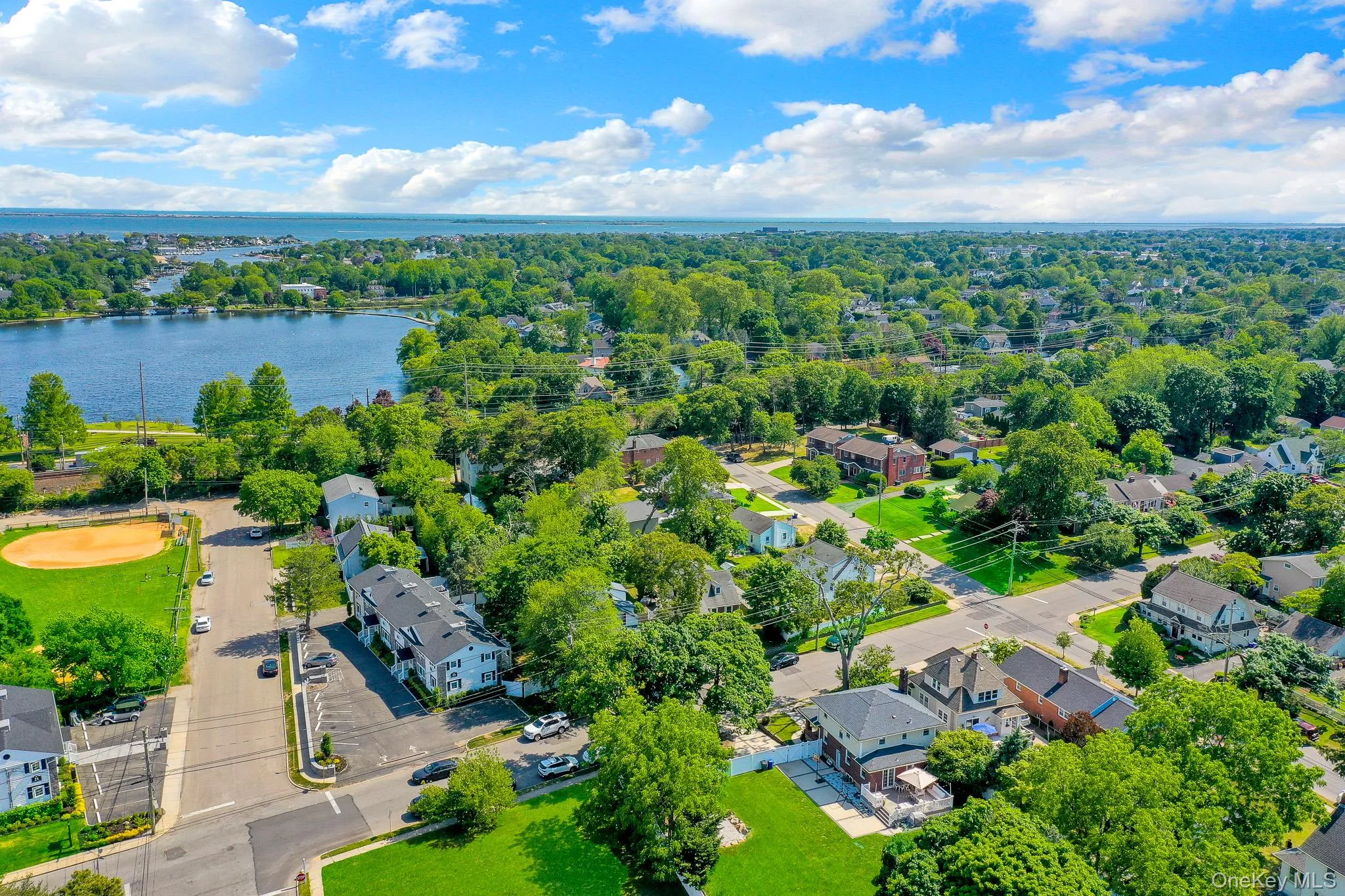 147 Locust Avenue, Babylon, NY, 4 Bedrooms Bedrooms, 9 Rooms Rooms,2 BathroomsBathrooms,Residential,For Rent,Locust,0,1011625 147 Locust Avenue, Babylon, NY, 4 Bedrooms Bedrooms, 9 Rooms Rooms,2 BathroomsBathrooms,Residential,For Rent,Locust,0,1011625