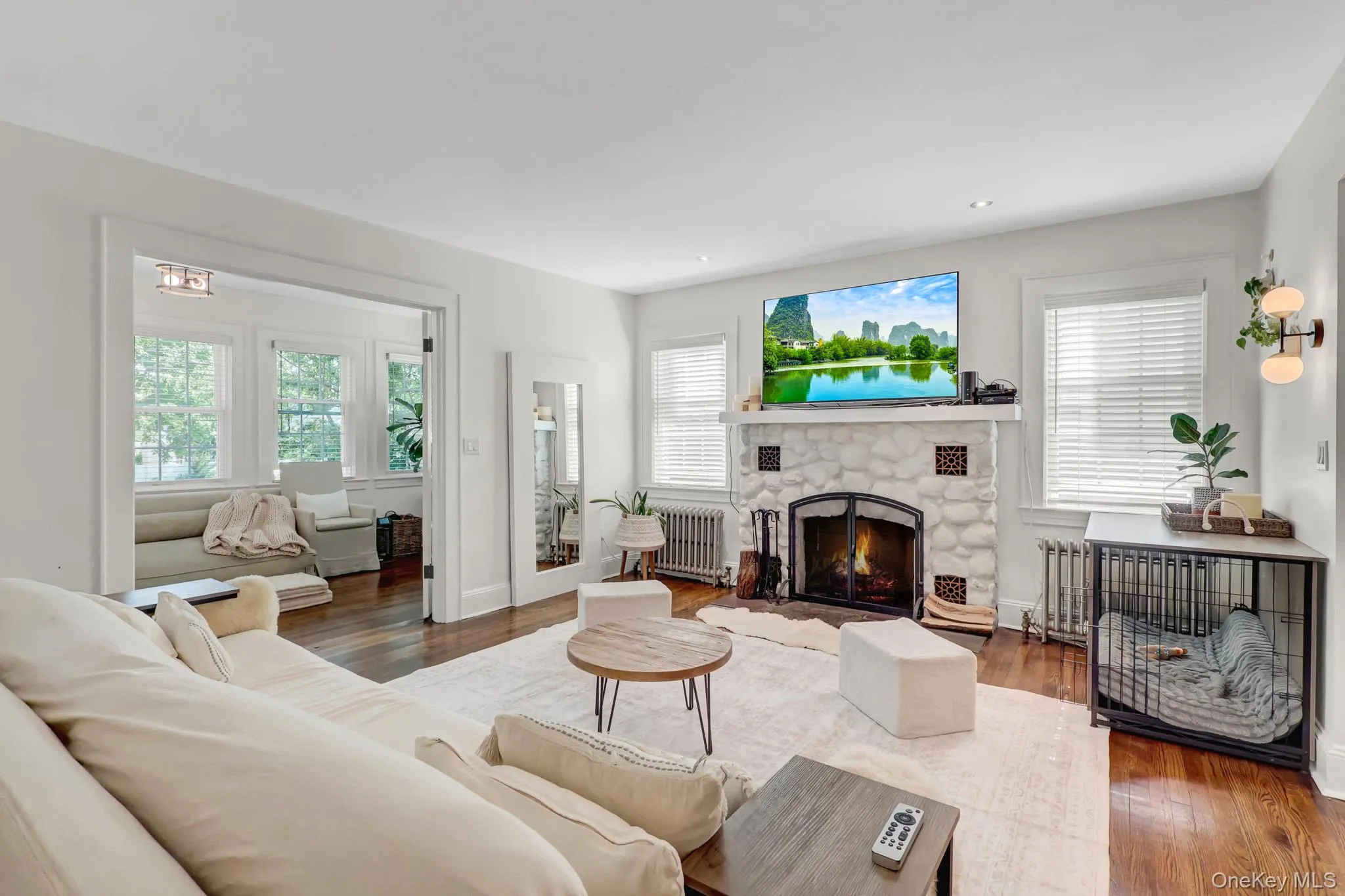 147 Locust Avenue, Babylon, NY, 4 Bedrooms Bedrooms, 9 Rooms Rooms,2 BathroomsBathrooms,Residential,For Rent,Locust,0,1011625 147 Locust Avenue, Babylon, NY, 4 Bedrooms Bedrooms, 9 Rooms Rooms,2 BathroomsBathrooms,Residential,For Rent,Locust,0,1011625