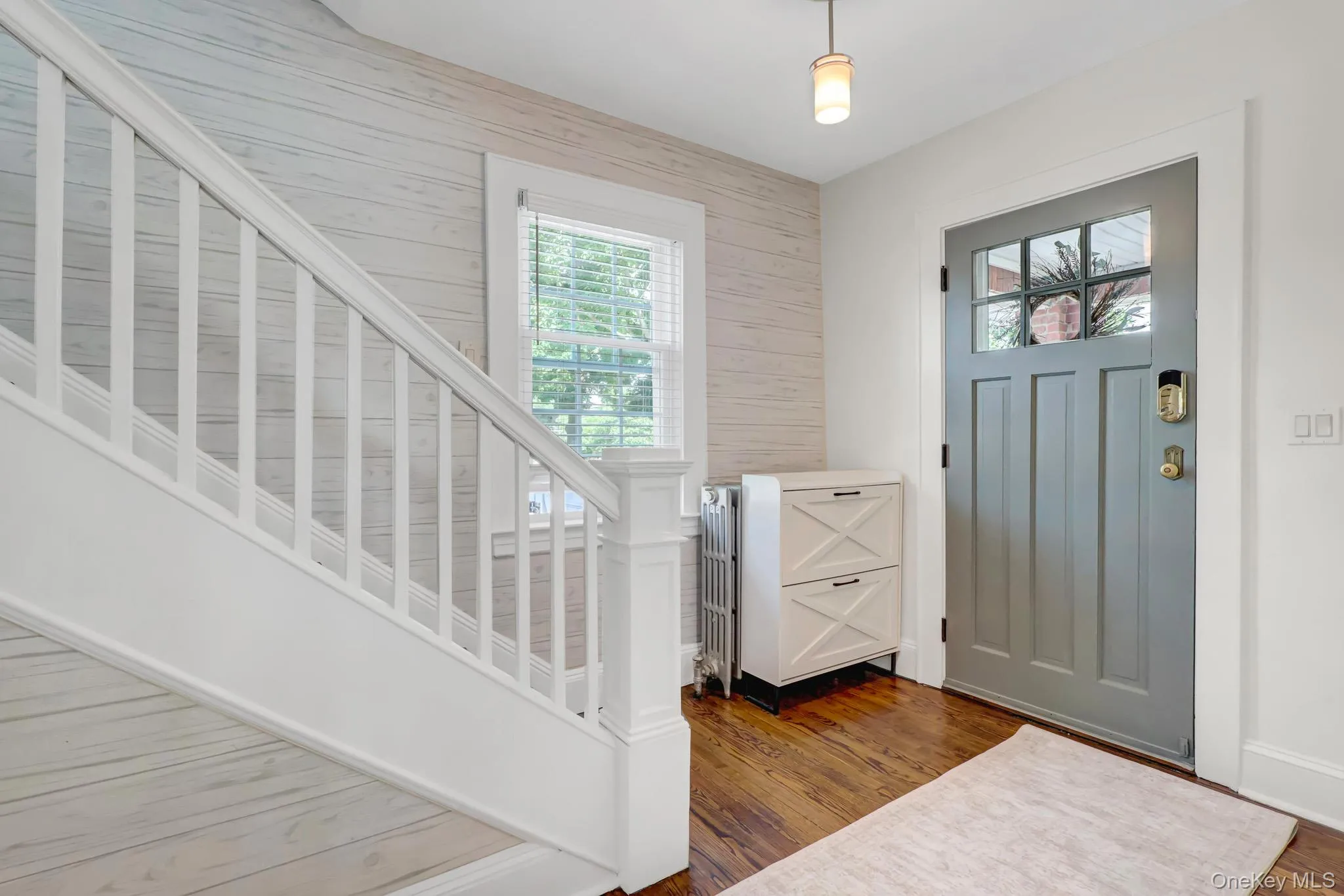147 Locust Avenue, Babylon, NY, 4 Bedrooms Bedrooms, 9 Rooms Rooms,2 BathroomsBathrooms,Residential,For Rent,Locust,0,1011625 147 Locust Avenue, Babylon, NY, 4 Bedrooms Bedrooms, 9 Rooms Rooms,2 BathroomsBathrooms,Residential,For Rent,Locust,0,1011625