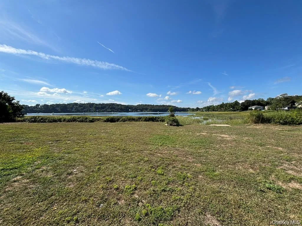 35 Adams Avenue, Oyster Bay, NY, 4 Bedrooms Bedrooms, 8 Rooms Rooms,2 BathroomsBathrooms,Residential,For Rent,Adams,0,1011626 35 Adams Avenue, Oyster Bay, NY, 4 Bedrooms Bedrooms, 8 Rooms Rooms,2 BathroomsBathrooms,Residential,For Rent,Adams,0,1011626