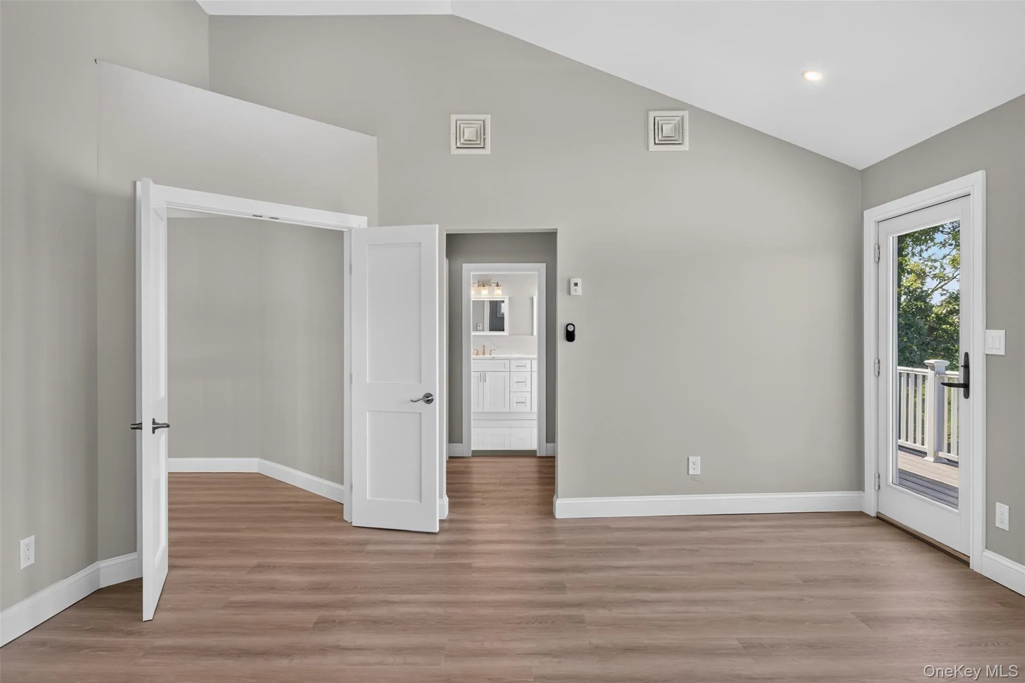 35 Adams Avenue, Oyster Bay, NY, 4 Bedrooms Bedrooms, 8 Rooms Rooms,2 BathroomsBathrooms,Residential,For Rent,Adams,0,1011626 35 Adams Avenue, Oyster Bay, NY, 4 Bedrooms Bedrooms, 8 Rooms Rooms,2 BathroomsBathrooms,Residential,For Rent,Adams,0,1011626