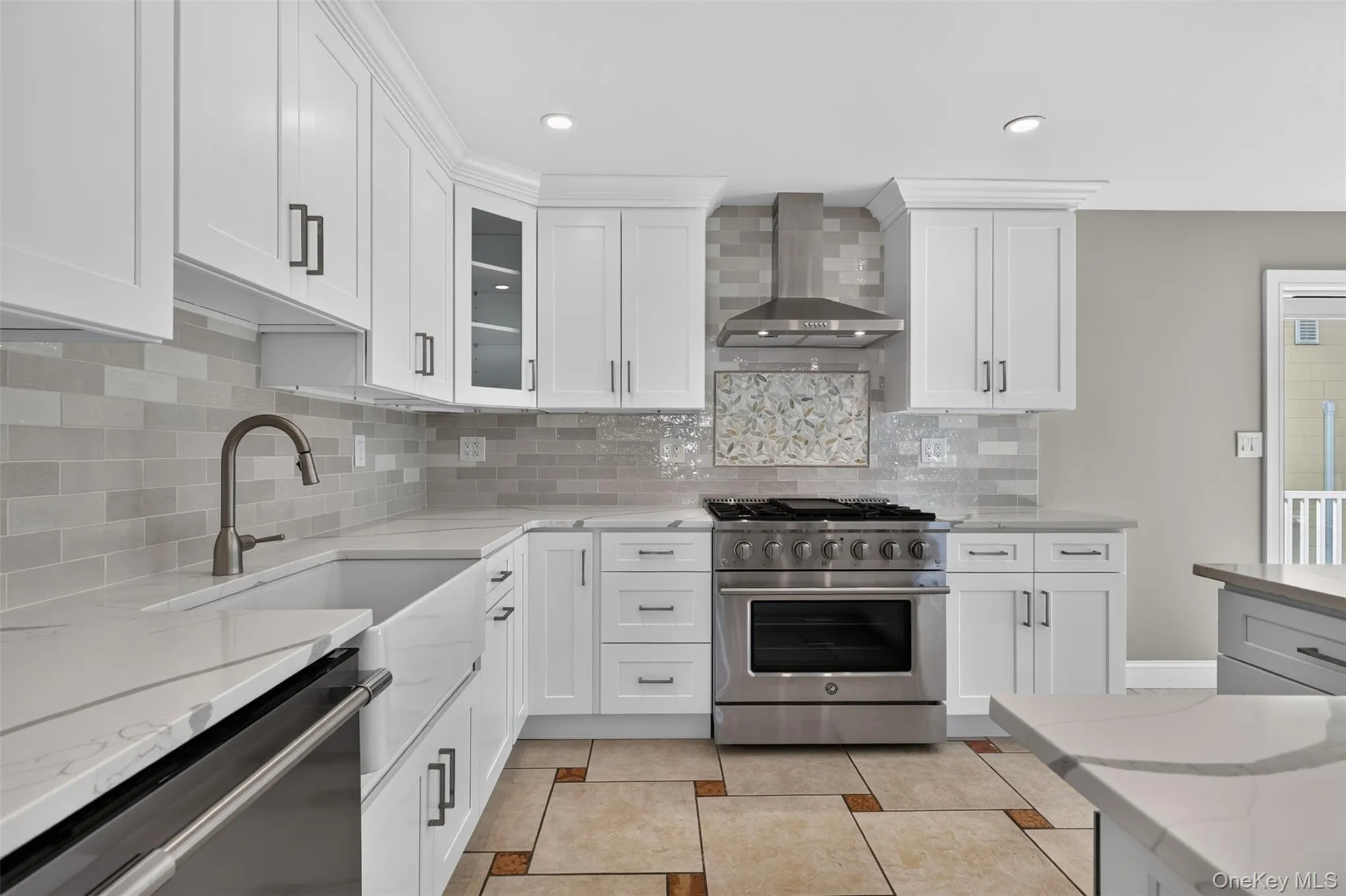 35 Adams Avenue, Oyster Bay, NY, 4 Bedrooms Bedrooms, 8 Rooms Rooms,2 BathroomsBathrooms,Residential,For Rent,Adams,0,1011626 35 Adams Avenue, Oyster Bay, NY, 4 Bedrooms Bedrooms, 8 Rooms Rooms,2 BathroomsBathrooms,Residential,For Rent,Adams,0,1011626