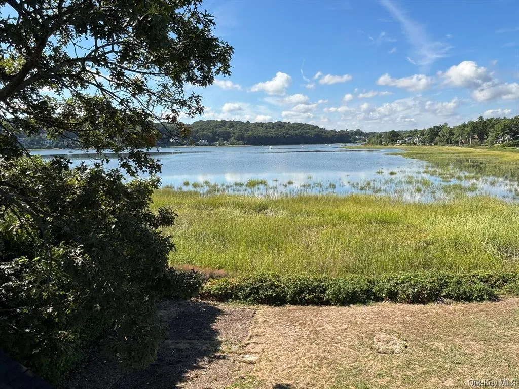 35 Adams Avenue, Oyster Bay, NY, 4 Bedrooms Bedrooms, 8 Rooms Rooms,2 BathroomsBathrooms,Residential,For Rent,Adams,0,1011626 35 Adams Avenue, Oyster Bay, NY, 4 Bedrooms Bedrooms, 8 Rooms Rooms,2 BathroomsBathrooms,Residential,For Rent,Adams,0,1011626