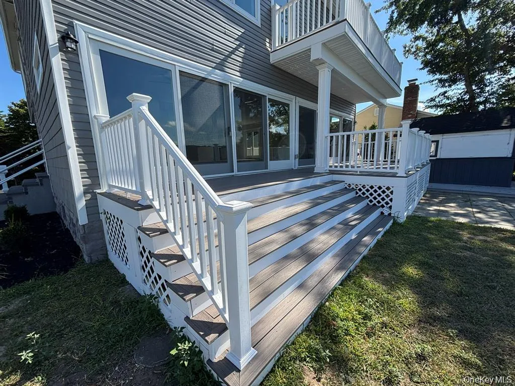35 Adams Avenue, Oyster Bay, NY, 4 Bedrooms Bedrooms, 8 Rooms Rooms,2 BathroomsBathrooms,Residential,For Rent,Adams,0,1011626 35 Adams Avenue, Oyster Bay, NY, 4 Bedrooms Bedrooms, 8 Rooms Rooms,2 BathroomsBathrooms,Residential,For Rent,Adams,0,1011626
