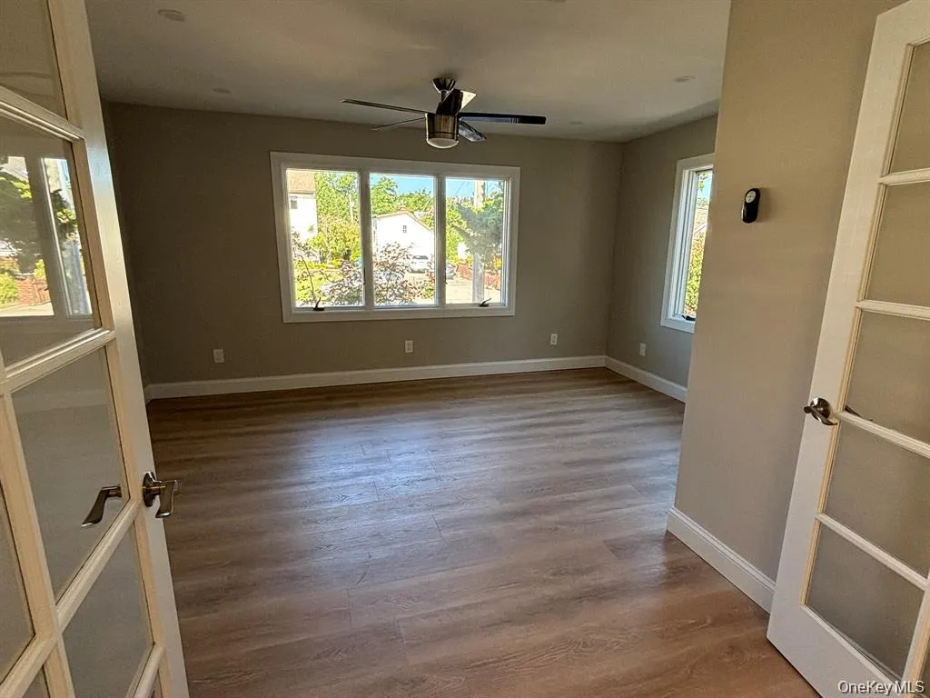 35 Adams Avenue, Oyster Bay, NY, 4 Bedrooms Bedrooms, 8 Rooms Rooms,2 BathroomsBathrooms,Residential,For Rent,Adams,0,1011626 35 Adams Avenue, Oyster Bay, NY, 4 Bedrooms Bedrooms, 8 Rooms Rooms,2 BathroomsBathrooms,Residential,For Rent,Adams,0,1011626