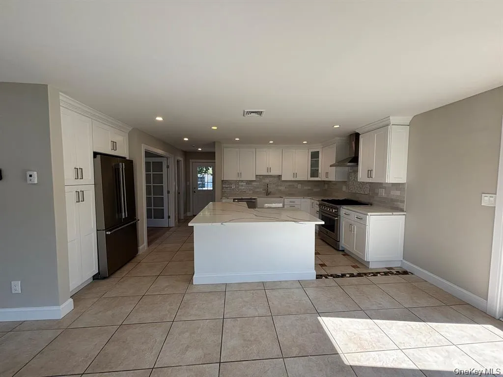 35 Adams Avenue, Oyster Bay, NY, 4 Bedrooms Bedrooms, 8 Rooms Rooms,2 BathroomsBathrooms,Residential,For Rent,Adams,0,1011626 35 Adams Avenue, Oyster Bay, NY, 4 Bedrooms Bedrooms, 8 Rooms Rooms,2 BathroomsBathrooms,Residential,For Rent,Adams,0,1011626