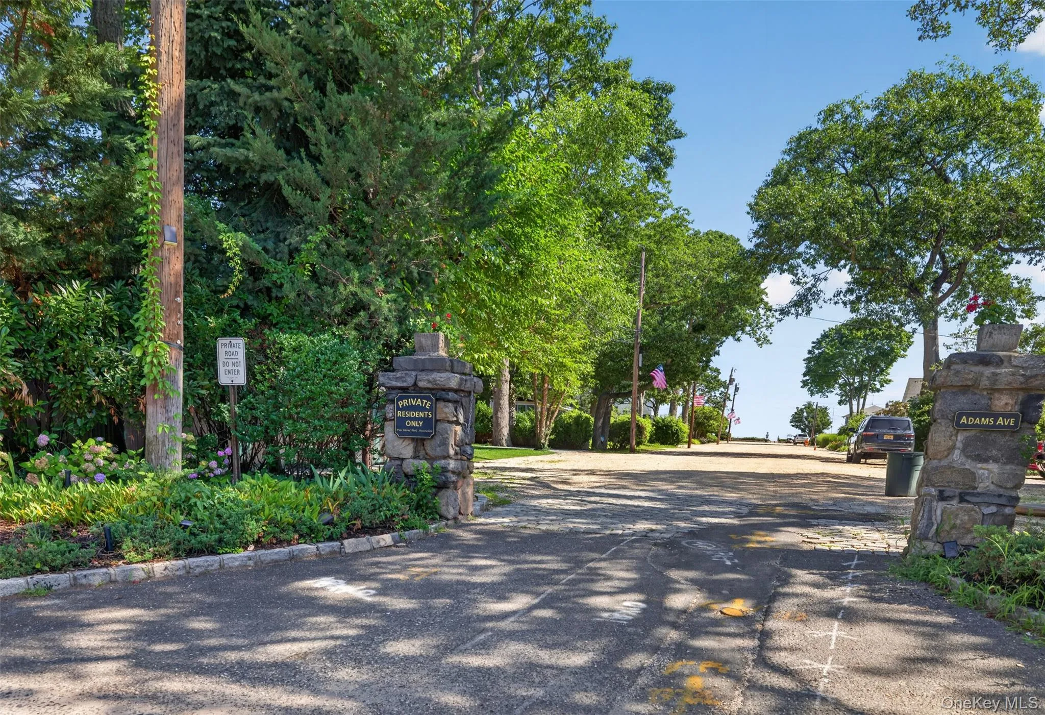 35 Adams Avenue, Oyster Bay, NY, 4 Bedrooms Bedrooms, 8 Rooms Rooms,2 BathroomsBathrooms,Residential,For Rent,Adams,0,1011626 35 Adams Avenue, Oyster Bay, NY, 4 Bedrooms Bedrooms, 8 Rooms Rooms,2 BathroomsBathrooms,Residential,For Rent,Adams,0,1011626