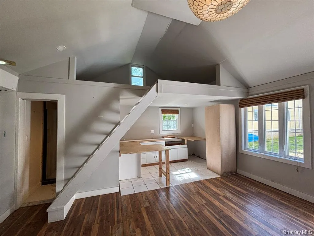 35 Adams Avenue, Oyster Bay, NY, 4 Bedrooms Bedrooms, 8 Rooms Rooms,2 BathroomsBathrooms,Residential,For Rent,Adams,0,1011626 35 Adams Avenue, Oyster Bay, NY, 4 Bedrooms Bedrooms, 8 Rooms Rooms,2 BathroomsBathrooms,Residential,For Rent,Adams,0,1011626
