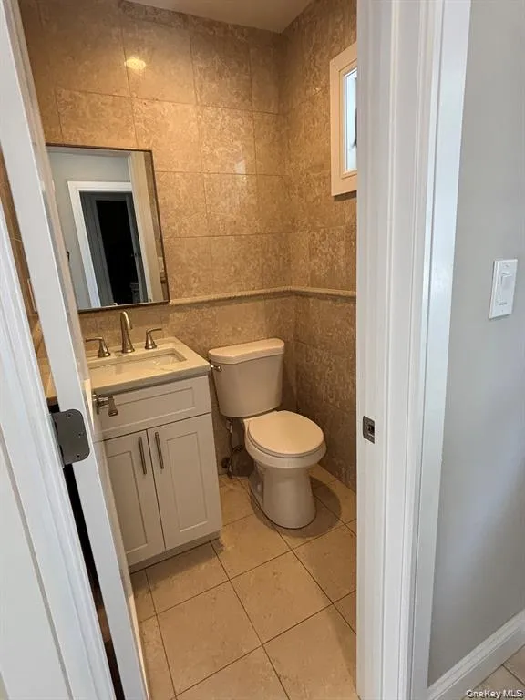 35 Adams Avenue, Oyster Bay, NY, 4 Bedrooms Bedrooms, 8 Rooms Rooms,2 BathroomsBathrooms,Residential,For Rent,Adams,0,1011626 35 Adams Avenue, Oyster Bay, NY, 4 Bedrooms Bedrooms, 8 Rooms Rooms,2 BathroomsBathrooms,Residential,For Rent,Adams,0,1011626
