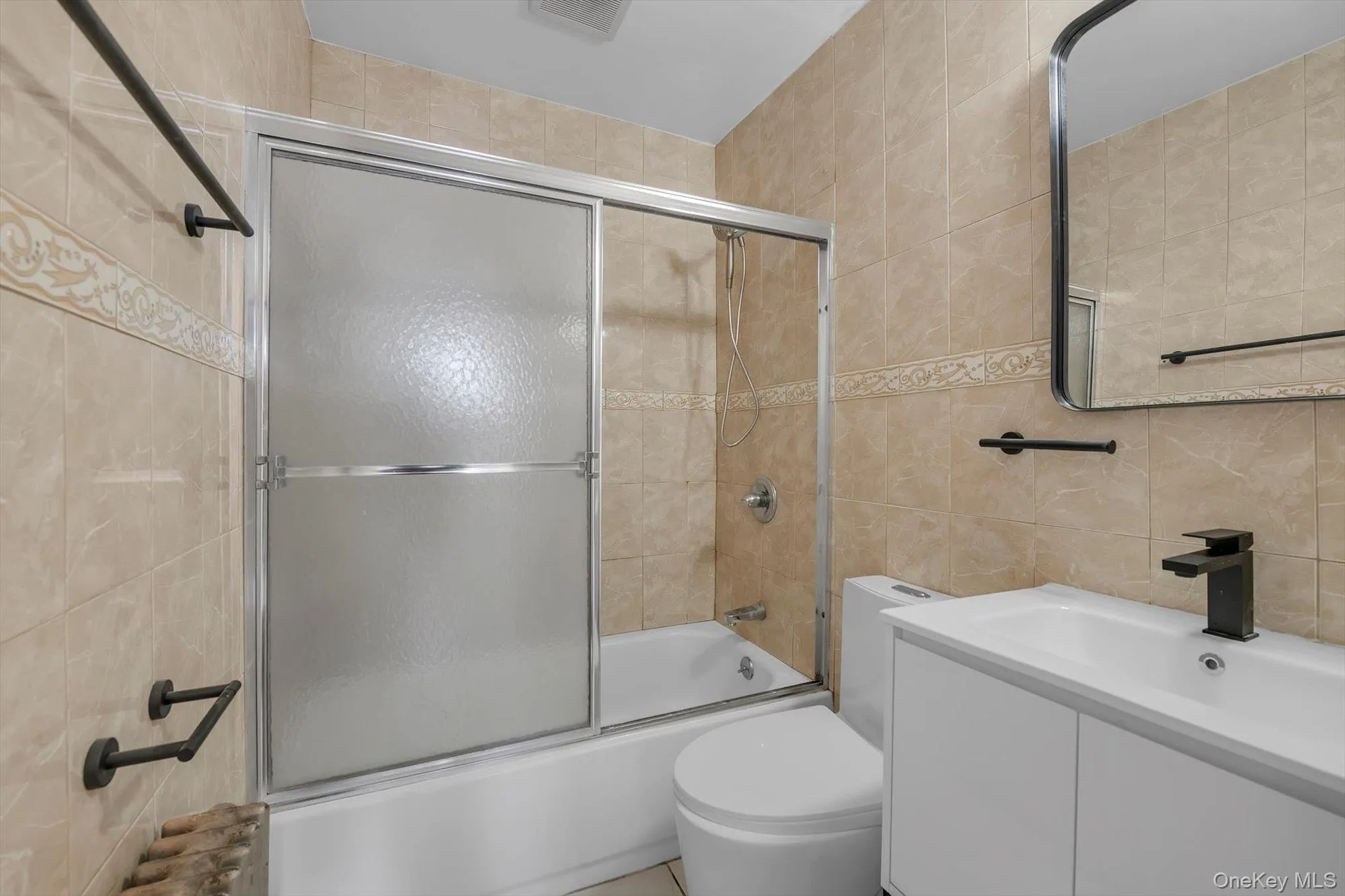 31 Walters Avenue, Oyster Bay, NY, 8 Bedrooms Bedrooms, 12 Rooms Rooms,3 BathroomsBathrooms,Residential,For Rent,Walters,0,1011628 31 Walters Avenue, Oyster Bay, NY, 8 Bedrooms Bedrooms, 12 Rooms Rooms,3 BathroomsBathrooms,Residential,For Rent,Walters,0,1011628