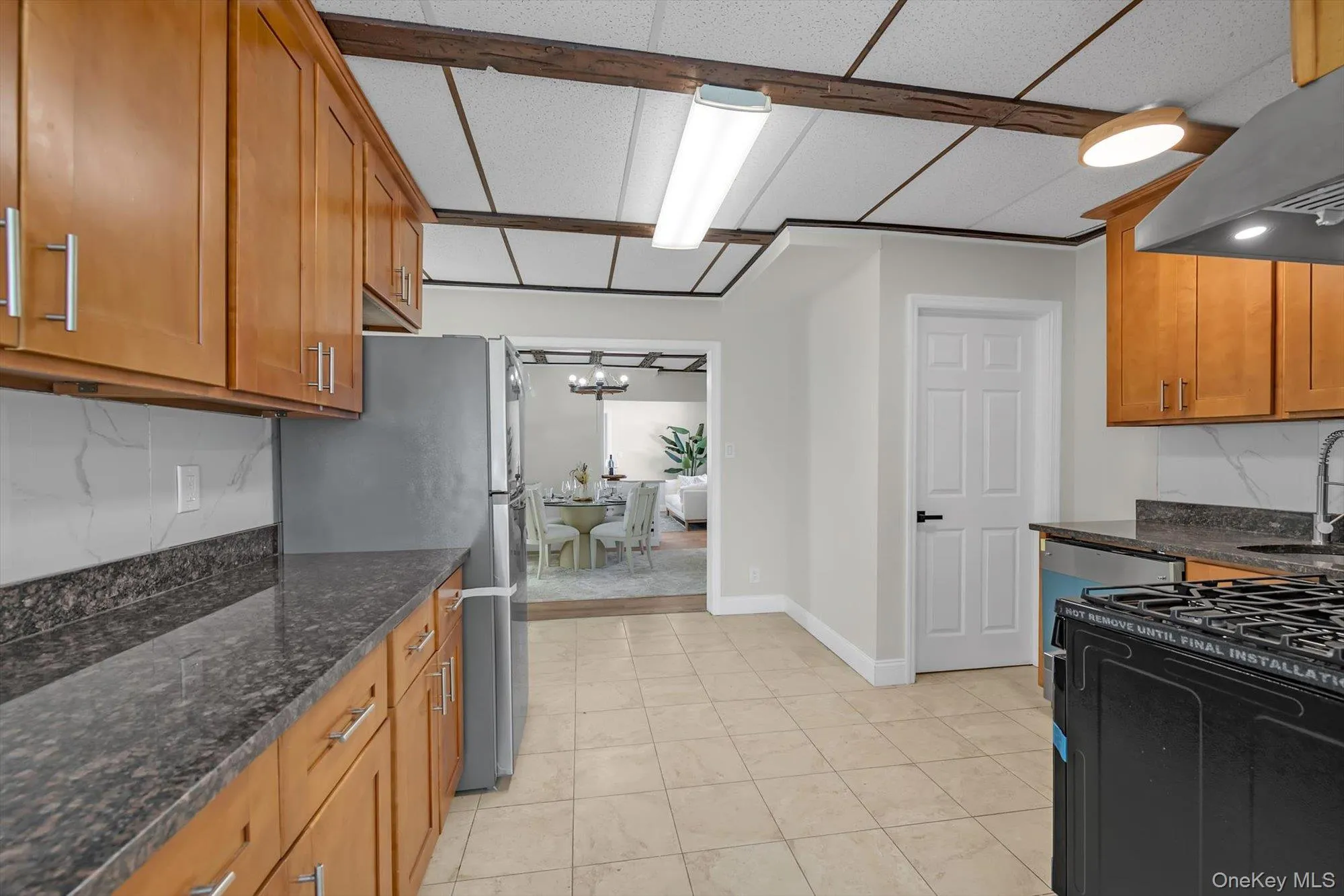 31 Walters Avenue, Oyster Bay, NY, 8 Bedrooms Bedrooms, 12 Rooms Rooms,3 BathroomsBathrooms,Residential,For Rent,Walters,0,1011628 31 Walters Avenue, Oyster Bay, NY, 8 Bedrooms Bedrooms, 12 Rooms Rooms,3 BathroomsBathrooms,Residential,For Rent,Walters,0,1011628