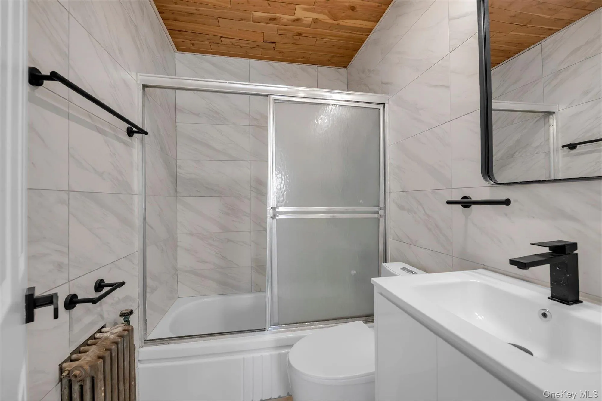31 Walters Avenue, Oyster Bay, NY, 8 Bedrooms Bedrooms, 12 Rooms Rooms,3 BathroomsBathrooms,Residential,For Rent,Walters,0,1011628 31 Walters Avenue, Oyster Bay, NY, 8 Bedrooms Bedrooms, 12 Rooms Rooms,3 BathroomsBathrooms,Residential,For Rent,Walters,0,1011628