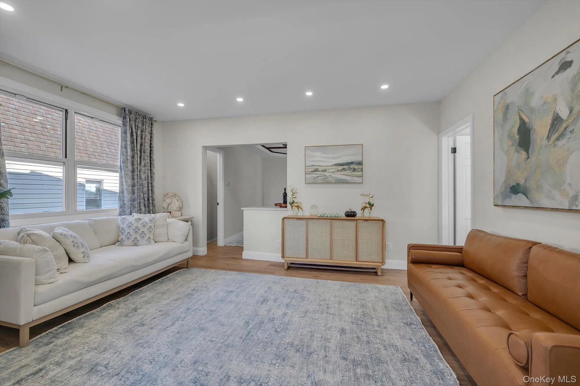 31 Walters Avenue, Oyster Bay, NY, 8 Bedrooms Bedrooms, 12 Rooms Rooms,3 BathroomsBathrooms,Residential,For Rent,Walters,0,1011628 31 Walters Avenue, Oyster Bay, NY, 8 Bedrooms Bedrooms, 12 Rooms Rooms,3 BathroomsBathrooms,Residential,For Rent,Walters,0,1011628