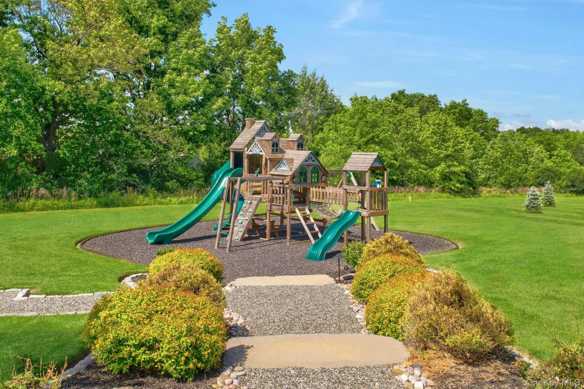 27 Wild Turkey Lane, New Windsor, NY, 5 Bedrooms Bedrooms, 9 Rooms Rooms,3 BathroomsBathrooms,Residential,For Rent,Wild Turkey,0,1011637 27 Wild Turkey Lane, New Windsor, NY, 5 Bedrooms Bedrooms, 9 Rooms Rooms,3 BathroomsBathrooms,Residential,For Rent,Wild Turkey,0,1011637