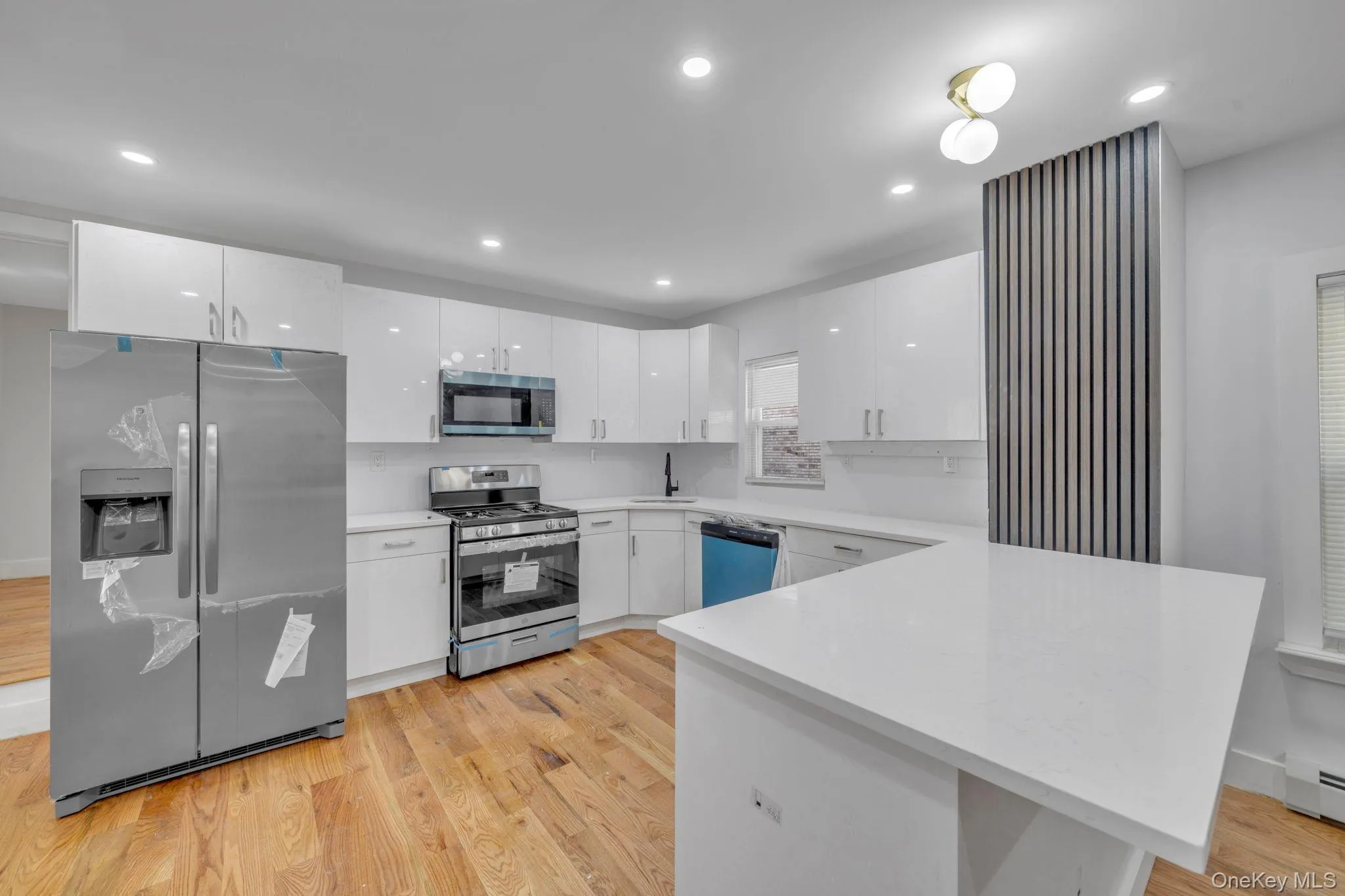 1014 Quincy Avenue, New York, NY, 4 Bedrooms Bedrooms, 7 Rooms Rooms,2 BathroomsBathrooms,Residential,For Rent,Quincy,0,1011639 1014 Quincy Avenue, New York, NY, 4 Bedrooms Bedrooms, 7 Rooms Rooms,2 BathroomsBathrooms,Residential,For Rent,Quincy,0,1011639