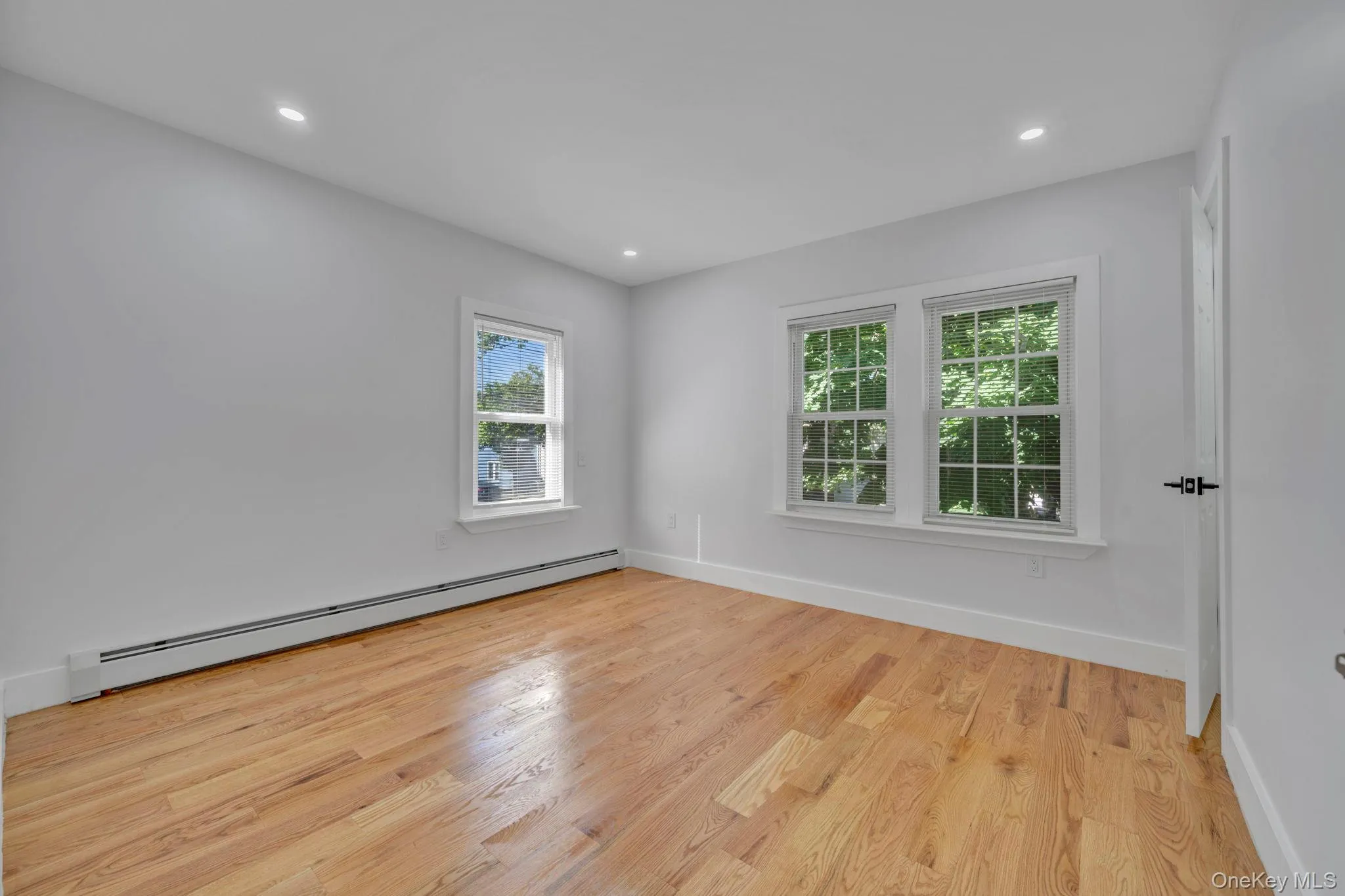 1014 Quincy Avenue, New York, NY, 4 Bedrooms Bedrooms, 7 Rooms Rooms,2 BathroomsBathrooms,Residential,For Rent,Quincy,0,1011639 1014 Quincy Avenue, New York, NY, 4 Bedrooms Bedrooms, 7 Rooms Rooms,2 BathroomsBathrooms,Residential,For Rent,Quincy,0,1011639