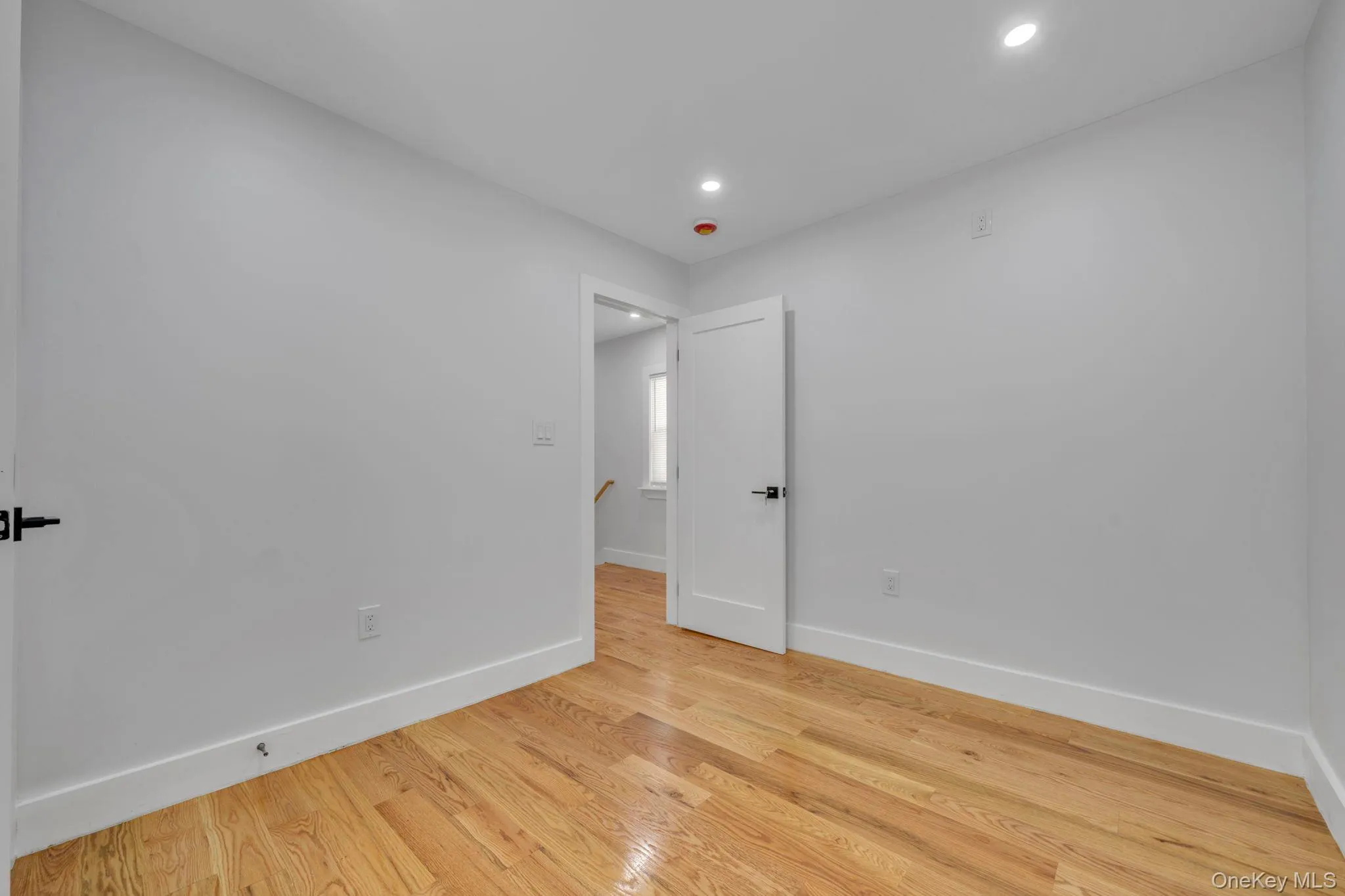 1014 Quincy Avenue, New York, NY, 4 Bedrooms Bedrooms, 7 Rooms Rooms,2 BathroomsBathrooms,Residential,For Rent,Quincy,0,1011639 1014 Quincy Avenue, New York, NY, 4 Bedrooms Bedrooms, 7 Rooms Rooms,2 BathroomsBathrooms,Residential,For Rent,Quincy,0,1011639