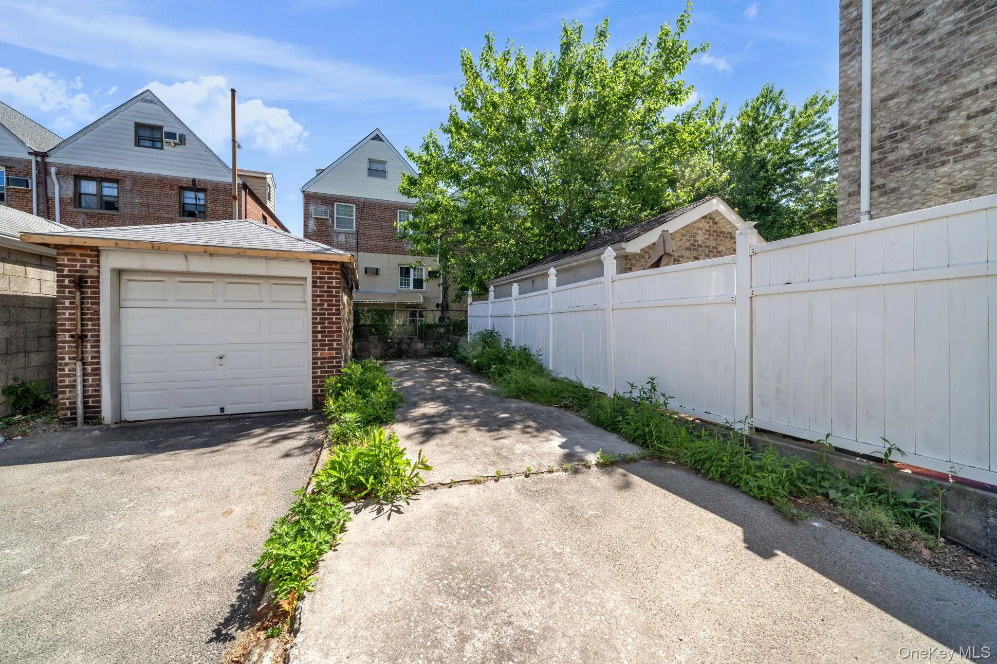 1014 Quincy Avenue, New York, NY, 4 Bedrooms Bedrooms, 7 Rooms Rooms,2 BathroomsBathrooms,Residential,For Rent,Quincy,0,1011639 1014 Quincy Avenue, New York, NY, 4 Bedrooms Bedrooms, 7 Rooms Rooms,2 BathroomsBathrooms,Residential,For Rent,Quincy,0,1011639