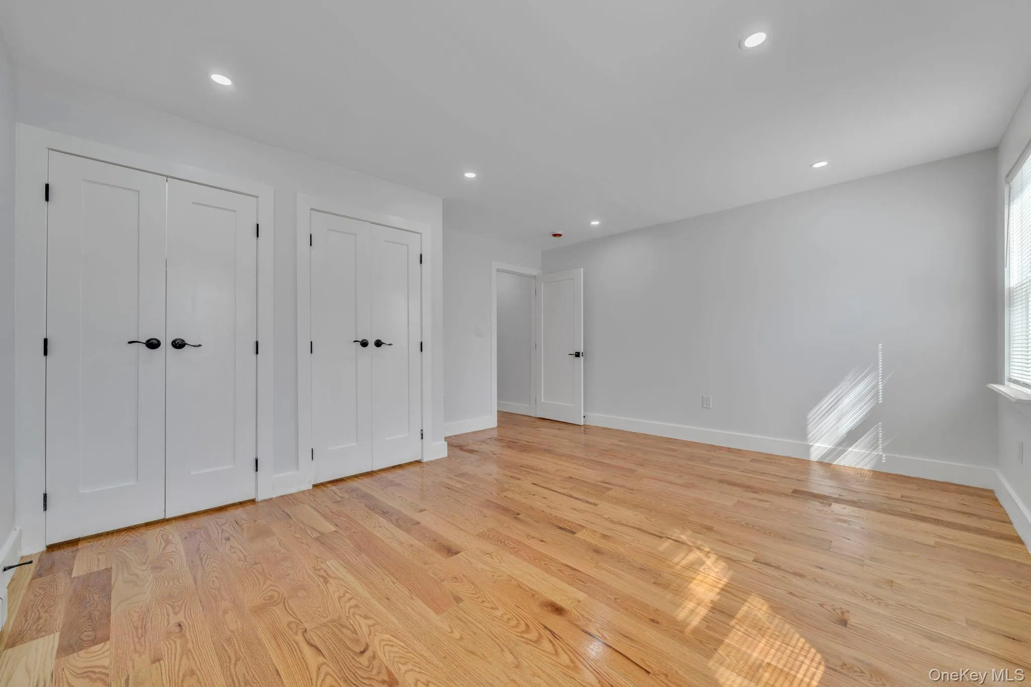 1014 Quincy Avenue, New York, NY, 4 Bedrooms Bedrooms, 7 Rooms Rooms,2 BathroomsBathrooms,Residential,For Rent,Quincy,0,1011639 1014 Quincy Avenue, New York, NY, 4 Bedrooms Bedrooms, 7 Rooms Rooms,2 BathroomsBathrooms,Residential,For Rent,Quincy,0,1011639