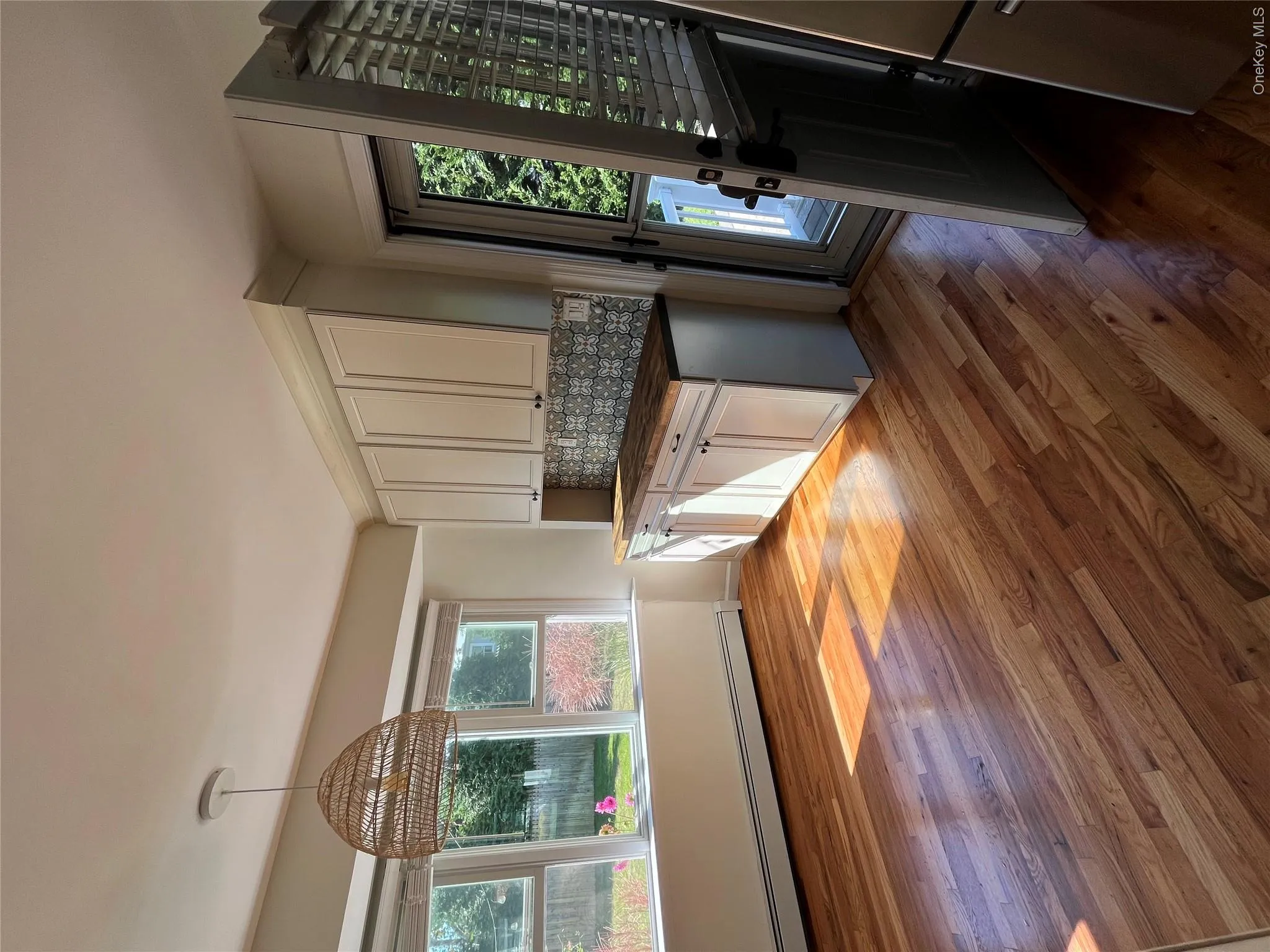 338 Carnation Road, Islip, NY, 2 Bedrooms Bedrooms, 5 Rooms Rooms,1 BathroomBathrooms,Residential Lease,For Rent,Carnation,0,1011644 338 Carnation Road, Islip, NY, 2 Bedrooms Bedrooms, 5 Rooms Rooms,1 BathroomBathrooms,Residential Lease,For Rent,Carnation,0,1011644