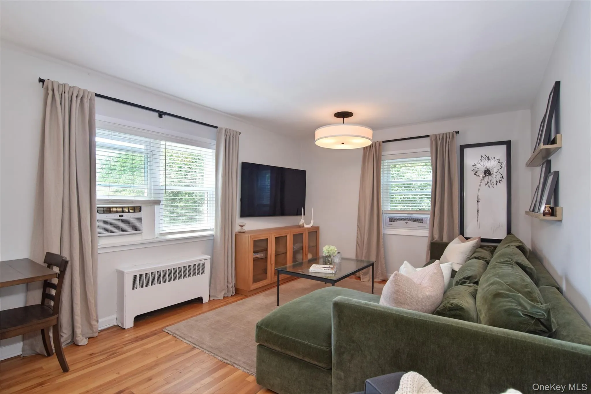 330 Broadway, Greenburgh, NY, 1 Bedroom Bedrooms, 3 Rooms Rooms,1 BathroomBathrooms,Residential,For Rent,Broadway,0,1011646 330 Broadway, Greenburgh, NY, 1 Bedroom Bedrooms, 3 Rooms Rooms,1 BathroomBathrooms,Residential,For Rent,Broadway,0,1011646