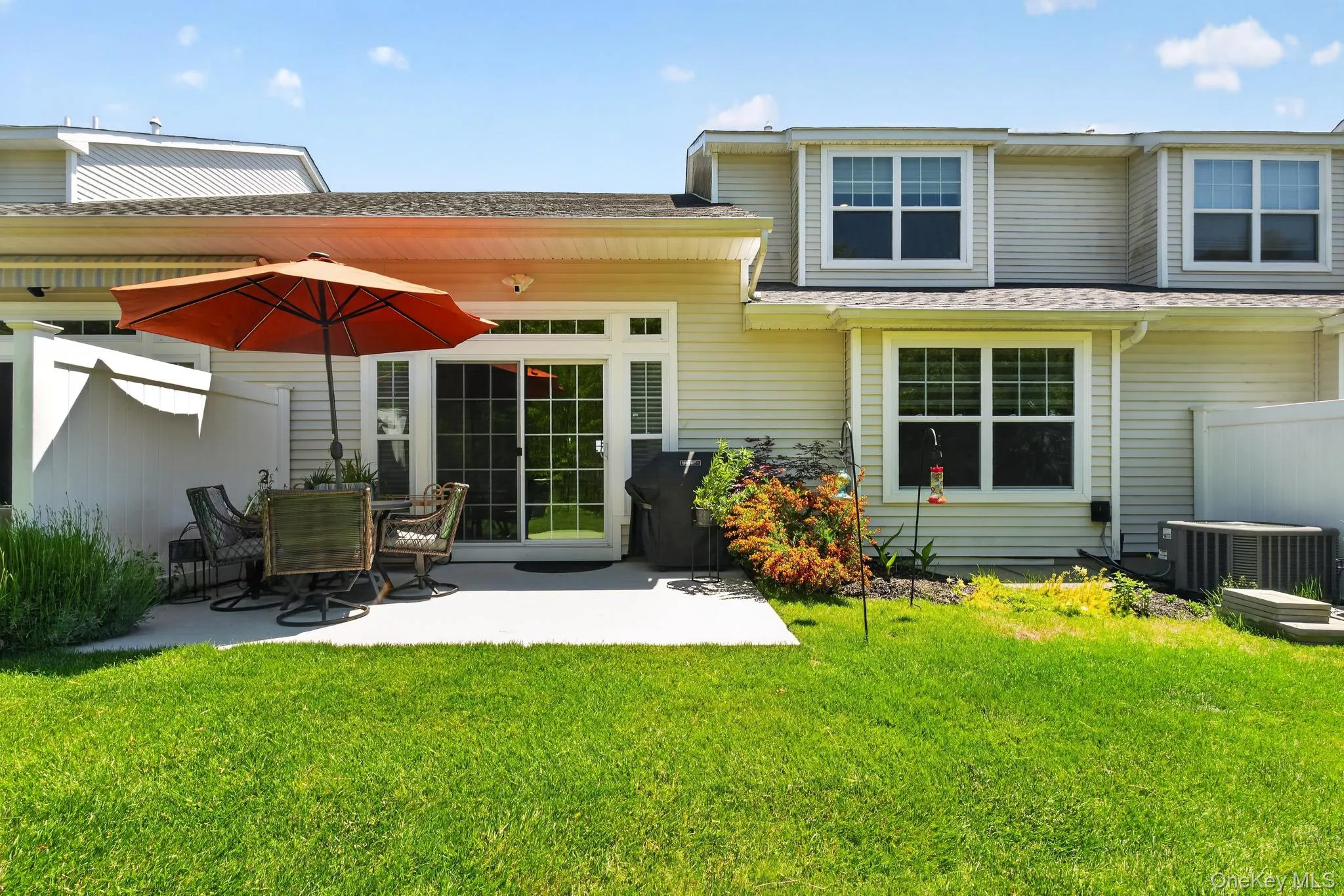 129 Halley Drive, Brookhaven, NY, 2 Bedrooms Bedrooms, 6 Rooms Rooms,2 BathroomsBathrooms,Residential,For Rent,Halley,0,1011648 129 Halley Drive, Brookhaven, NY, 2 Bedrooms Bedrooms, 6 Rooms Rooms,2 BathroomsBathrooms,Residential,For Rent,Halley,0,1011648