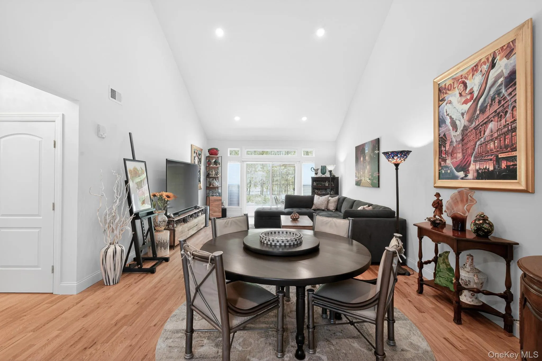129 Halley Drive, Brookhaven, NY, 2 Bedrooms Bedrooms, 6 Rooms Rooms,2 BathroomsBathrooms,Residential,For Rent,Halley,0,1011648 129 Halley Drive, Brookhaven, NY, 2 Bedrooms Bedrooms, 6 Rooms Rooms,2 BathroomsBathrooms,Residential,For Rent,Halley,0,1011648
