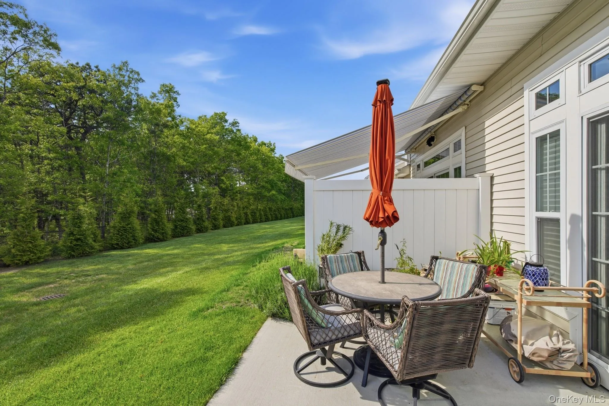 129 Halley Drive, Brookhaven, NY, 2 Bedrooms Bedrooms, 6 Rooms Rooms,2 BathroomsBathrooms,Residential,For Rent,Halley,0,1011648 129 Halley Drive, Brookhaven, NY, 2 Bedrooms Bedrooms, 6 Rooms Rooms,2 BathroomsBathrooms,Residential,For Rent,Halley,0,1011648