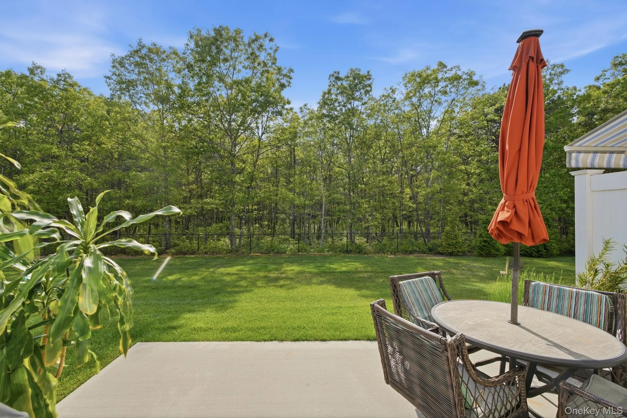 129 Halley Drive, Brookhaven, NY, 2 Bedrooms Bedrooms, 6 Rooms Rooms,2 BathroomsBathrooms,Residential,For Rent,Halley,0,1011648 129 Halley Drive, Brookhaven, NY, 2 Bedrooms Bedrooms, 6 Rooms Rooms,2 BathroomsBathrooms,Residential,For Rent,Halley,0,1011648