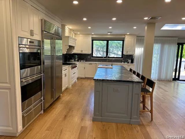 120 Longfellow Road, North Hempstead, NY, 4 Bedrooms Bedrooms, 9 Rooms Rooms,5 BathroomsBathrooms,Residential Lease,For Rent,Longfellow,0,1011650 120 Longfellow Road, North Hempstead, NY, 4 Bedrooms Bedrooms, 9 Rooms Rooms,5 BathroomsBathrooms,Residential Lease,For Rent,Longfellow,0,1011650