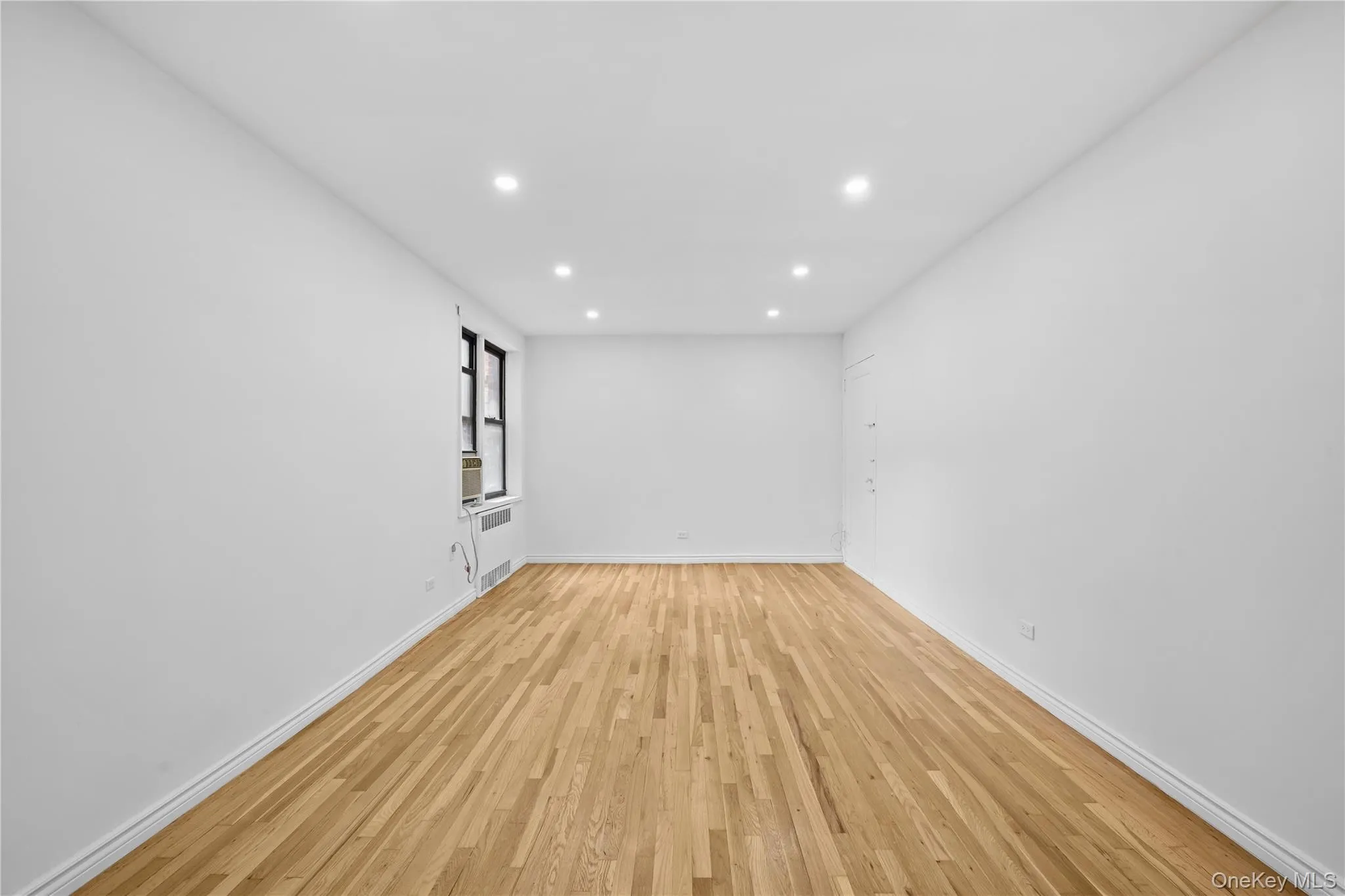 99-63 66th Avenue, New York, NY, 2 Rooms Rooms,1 BathroomBathrooms,Residential,For Rent,66th,0,1011651 99-63 66th Avenue, New York, NY, 2 Rooms Rooms,1 BathroomBathrooms,Residential,For Rent,66th,0,1011651