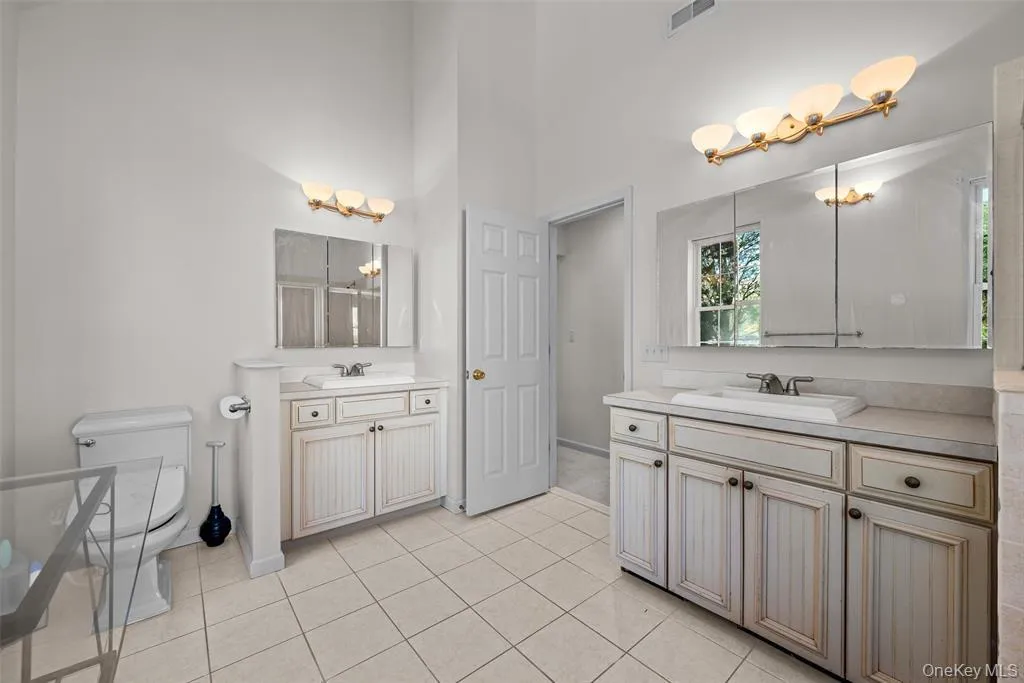 7 Paisley Court, Woodbury, NY, 3 Bedrooms Bedrooms, 8 Rooms Rooms,2 BathroomsBathrooms,Residential,For Rent,Paisley,0,1011652 7 Paisley Court, Woodbury, NY, 3 Bedrooms Bedrooms, 8 Rooms Rooms,2 BathroomsBathrooms,Residential,For Rent,Paisley,0,1011652