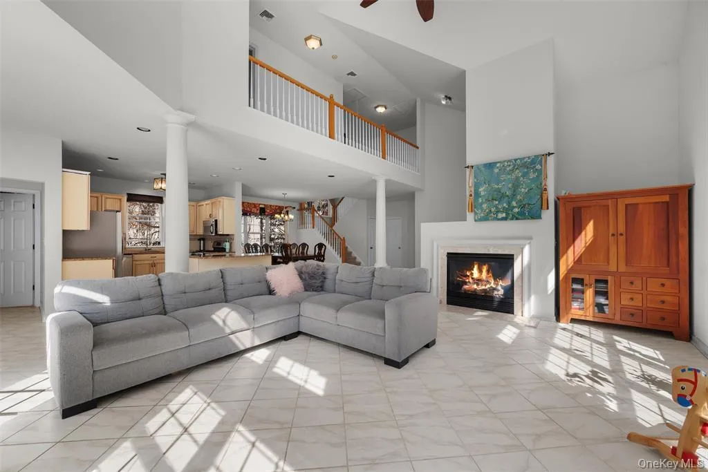 7 Paisley Court, Woodbury, NY, 3 Bedrooms Bedrooms, 8 Rooms Rooms,2 BathroomsBathrooms,Residential,For Rent,Paisley,0,1011652 7 Paisley Court, Woodbury, NY, 3 Bedrooms Bedrooms, 8 Rooms Rooms,2 BathroomsBathrooms,Residential,For Rent,Paisley,0,1011652