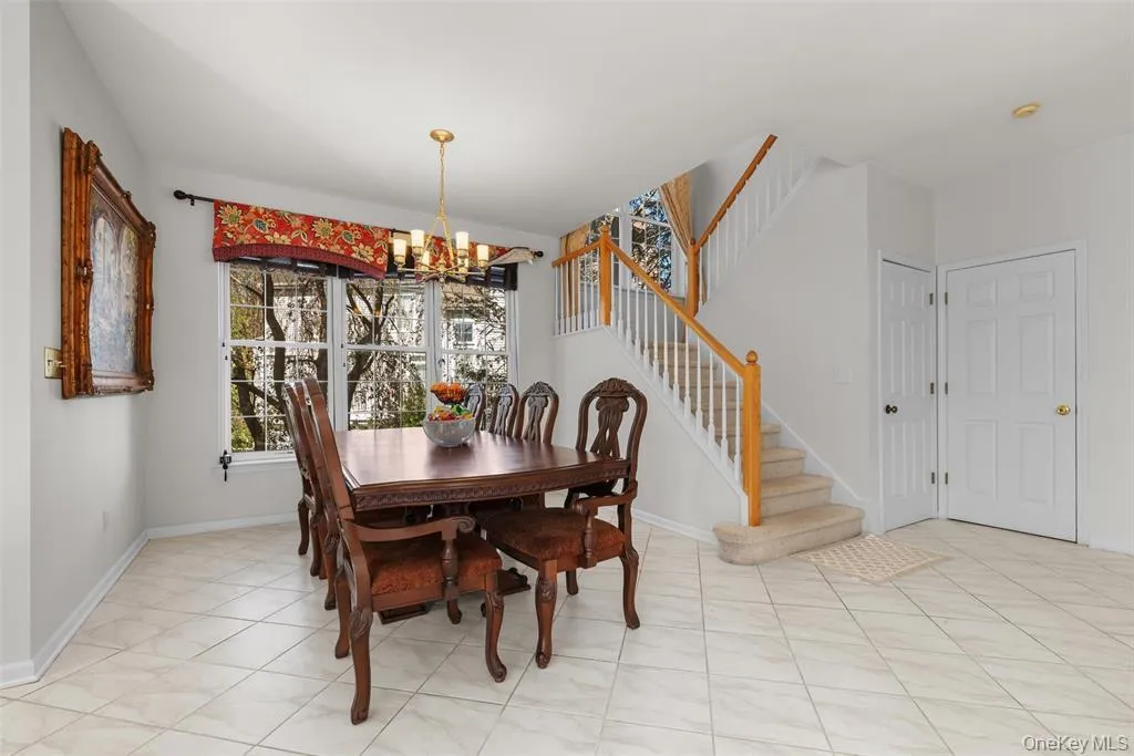 7 Paisley Court, Woodbury, NY, 3 Bedrooms Bedrooms, 8 Rooms Rooms,2 BathroomsBathrooms,Residential,For Rent,Paisley,0,1011652 7 Paisley Court, Woodbury, NY, 3 Bedrooms Bedrooms, 8 Rooms Rooms,2 BathroomsBathrooms,Residential,For Rent,Paisley,0,1011652