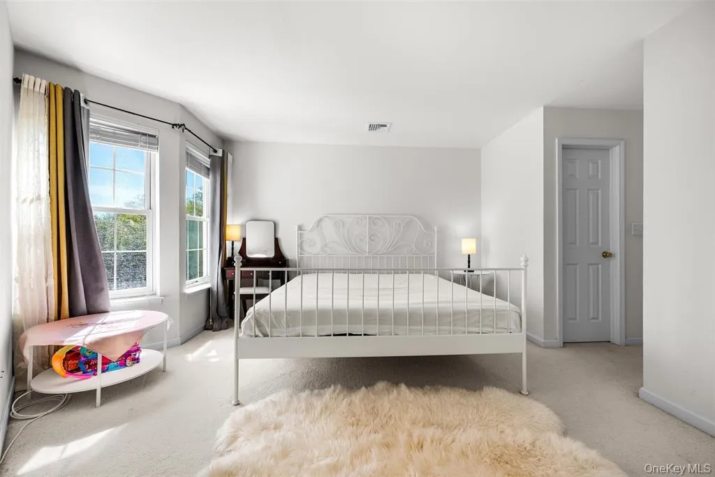 7 Paisley Court, Woodbury, NY, 3 Bedrooms Bedrooms, 8 Rooms Rooms,2 BathroomsBathrooms,Residential,For Rent,Paisley,0,1011652 7 Paisley Court, Woodbury, NY, 3 Bedrooms Bedrooms, 8 Rooms Rooms,2 BathroomsBathrooms,Residential,For Rent,Paisley,0,1011652