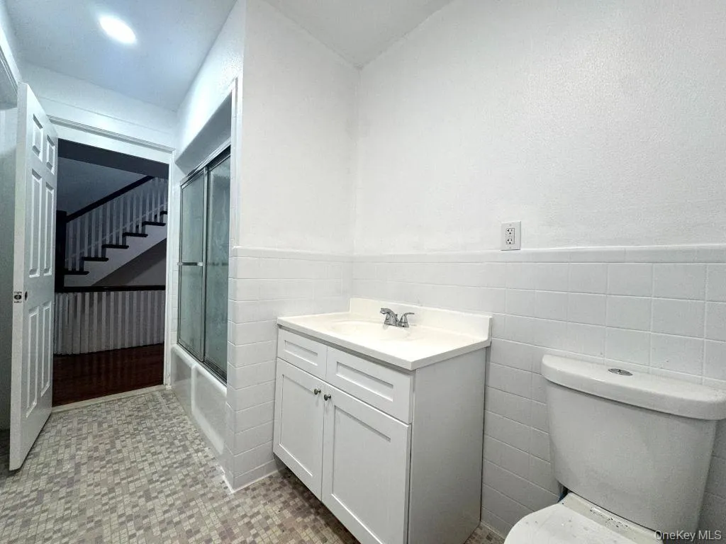 560 Taxter Road, Greenburgh, NY, 6 Bedrooms Bedrooms, 8 Rooms Rooms,6 BathroomsBathrooms,Residential Lease,For Rent,Taxter,0,1011654 560 Taxter Road, Greenburgh, NY, 6 Bedrooms Bedrooms, 8 Rooms Rooms,6 BathroomsBathrooms,Residential Lease,For Rent,Taxter,0,1011654