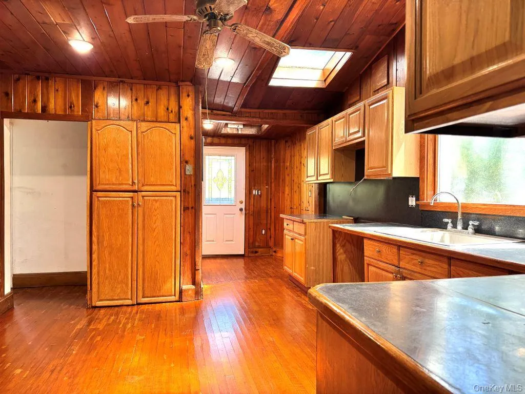 560 Taxter Road, Greenburgh, NY, 6 Bedrooms Bedrooms, 8 Rooms Rooms,6 BathroomsBathrooms,Residential Lease,For Rent,Taxter,0,1011654 560 Taxter Road, Greenburgh, NY, 6 Bedrooms Bedrooms, 8 Rooms Rooms,6 BathroomsBathrooms,Residential Lease,For Rent,Taxter,0,1011654