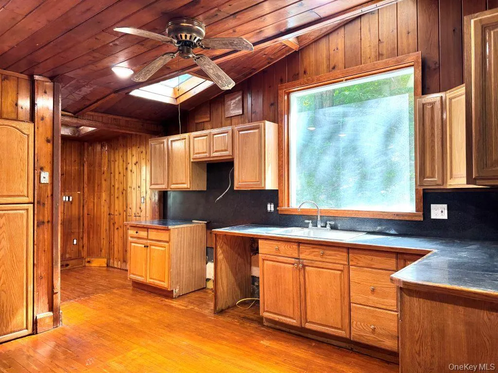 560 Taxter Road, Greenburgh, NY, 6 Bedrooms Bedrooms, 8 Rooms Rooms,6 BathroomsBathrooms,Residential Lease,For Rent,Taxter,0,1011654 560 Taxter Road, Greenburgh, NY, 6 Bedrooms Bedrooms, 8 Rooms Rooms,6 BathroomsBathrooms,Residential Lease,For Rent,Taxter,0,1011654