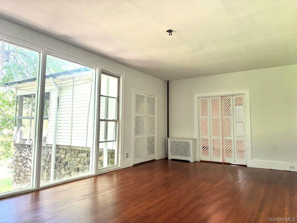 560 Taxter Road, Greenburgh, NY, 6 Bedrooms Bedrooms, 8 Rooms Rooms,6 BathroomsBathrooms,Residential Lease,For Rent,Taxter,0,1011654 560 Taxter Road, Greenburgh, NY, 6 Bedrooms Bedrooms, 8 Rooms Rooms,6 BathroomsBathrooms,Residential Lease,For Rent,Taxter,0,1011654