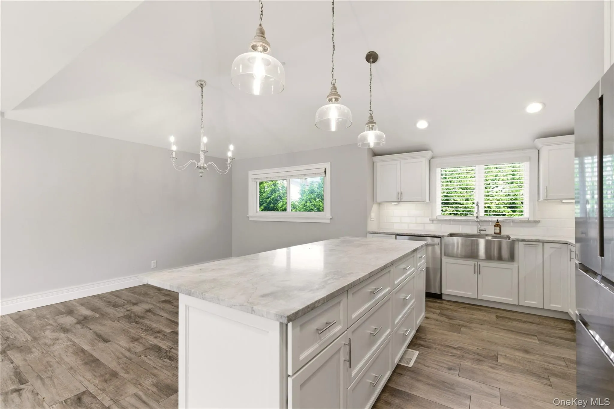 103 Wright Avenue, Babylon, NY, 4 Bedrooms Bedrooms, 11 Rooms Rooms,2 BathroomsBathrooms,Residential,For Rent,Wright,0,1011657 103 Wright Avenue, Babylon, NY, 4 Bedrooms Bedrooms, 11 Rooms Rooms,2 BathroomsBathrooms,Residential,For Rent,Wright,0,1011657