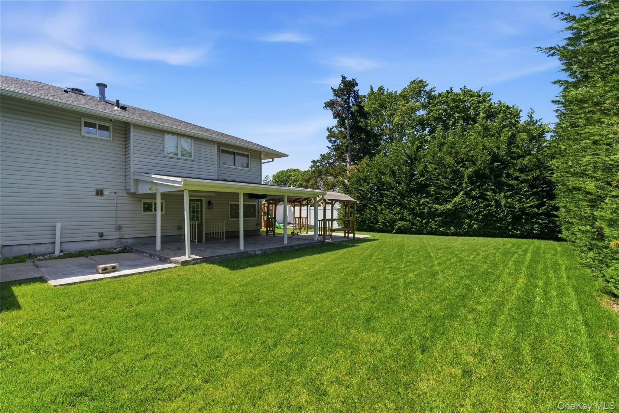 103 Wright Avenue, Babylon, NY, 4 Bedrooms Bedrooms, 11 Rooms Rooms,2 BathroomsBathrooms,Residential,For Rent,Wright,0,1011657 103 Wright Avenue, Babylon, NY, 4 Bedrooms Bedrooms, 11 Rooms Rooms,2 BathroomsBathrooms,Residential,For Rent,Wright,0,1011657