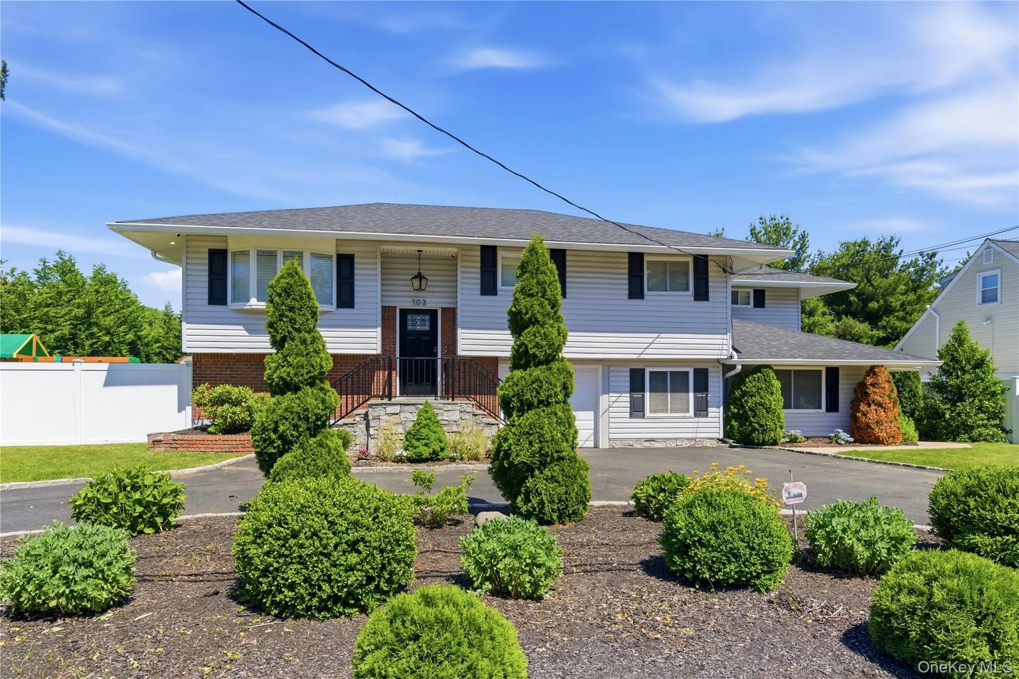 103 Wright Avenue, Babylon, NY, 4 Bedrooms Bedrooms, 11 Rooms Rooms,2 BathroomsBathrooms,Residential,For Rent,Wright,0,1011657 103 Wright Avenue, Babylon, NY, 4 Bedrooms Bedrooms, 11 Rooms Rooms,2 BathroomsBathrooms,Residential,For Rent,Wright,0,1011657