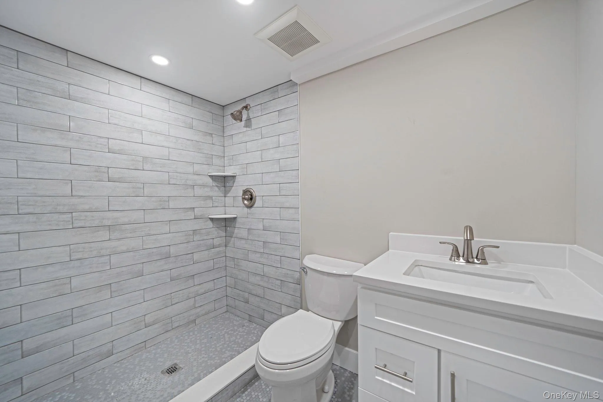 12 Sandalwood Drive, Smithtown, NY, 3 Bedrooms Bedrooms, 7 Rooms Rooms,2 BathroomsBathrooms,Residential,For Rent,Sandalwood,0,1011658 12 Sandalwood Drive, Smithtown, NY, 3 Bedrooms Bedrooms, 7 Rooms Rooms,2 BathroomsBathrooms,Residential,For Rent,Sandalwood,0,1011658