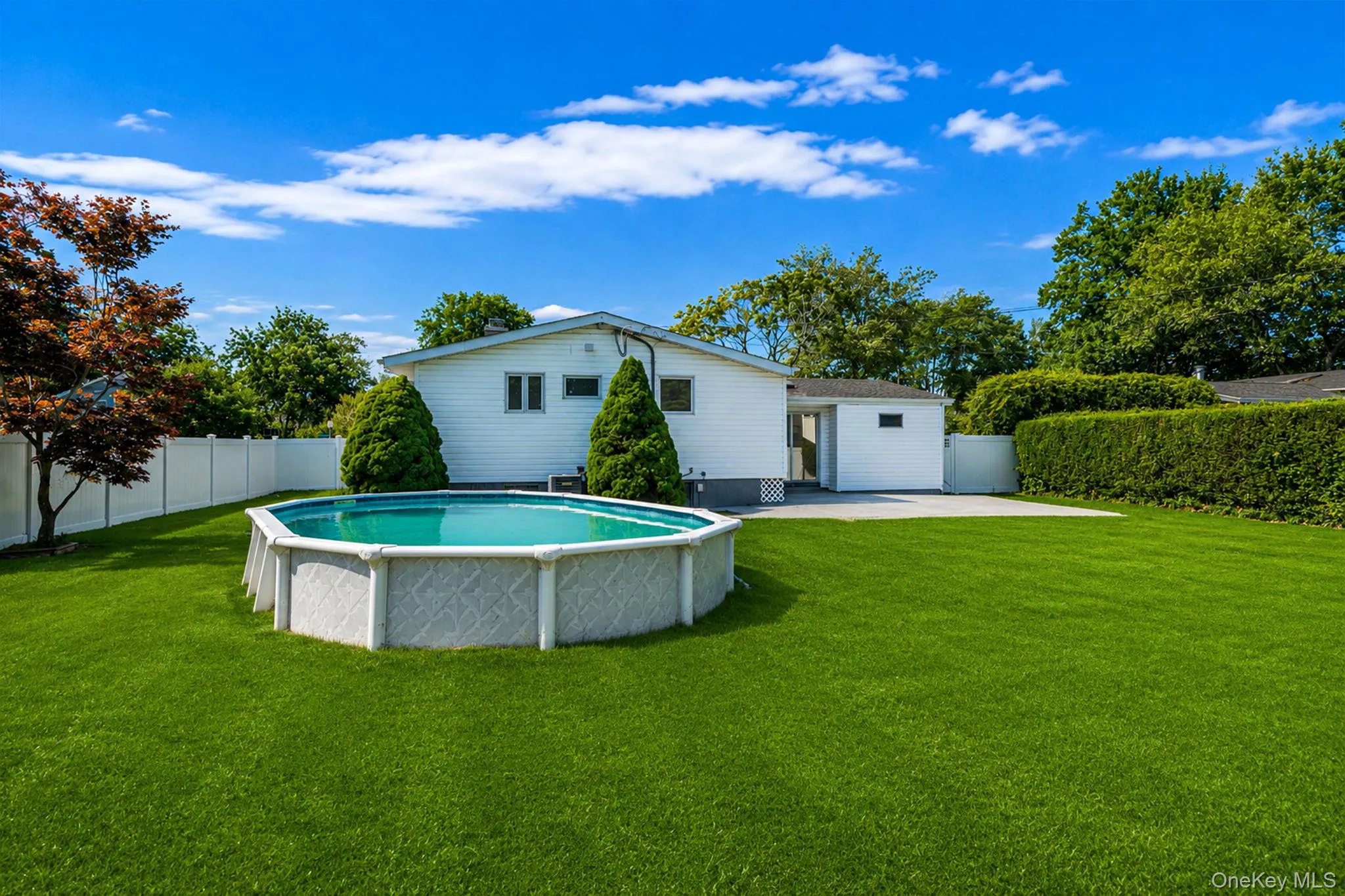 12 Sandalwood Drive, Smithtown, NY, 3 Bedrooms Bedrooms, 7 Rooms Rooms,2 BathroomsBathrooms,Residential,For Rent,Sandalwood,0,1011658 12 Sandalwood Drive, Smithtown, NY, 3 Bedrooms Bedrooms, 7 Rooms Rooms,2 BathroomsBathrooms,Residential,For Rent,Sandalwood,0,1011658