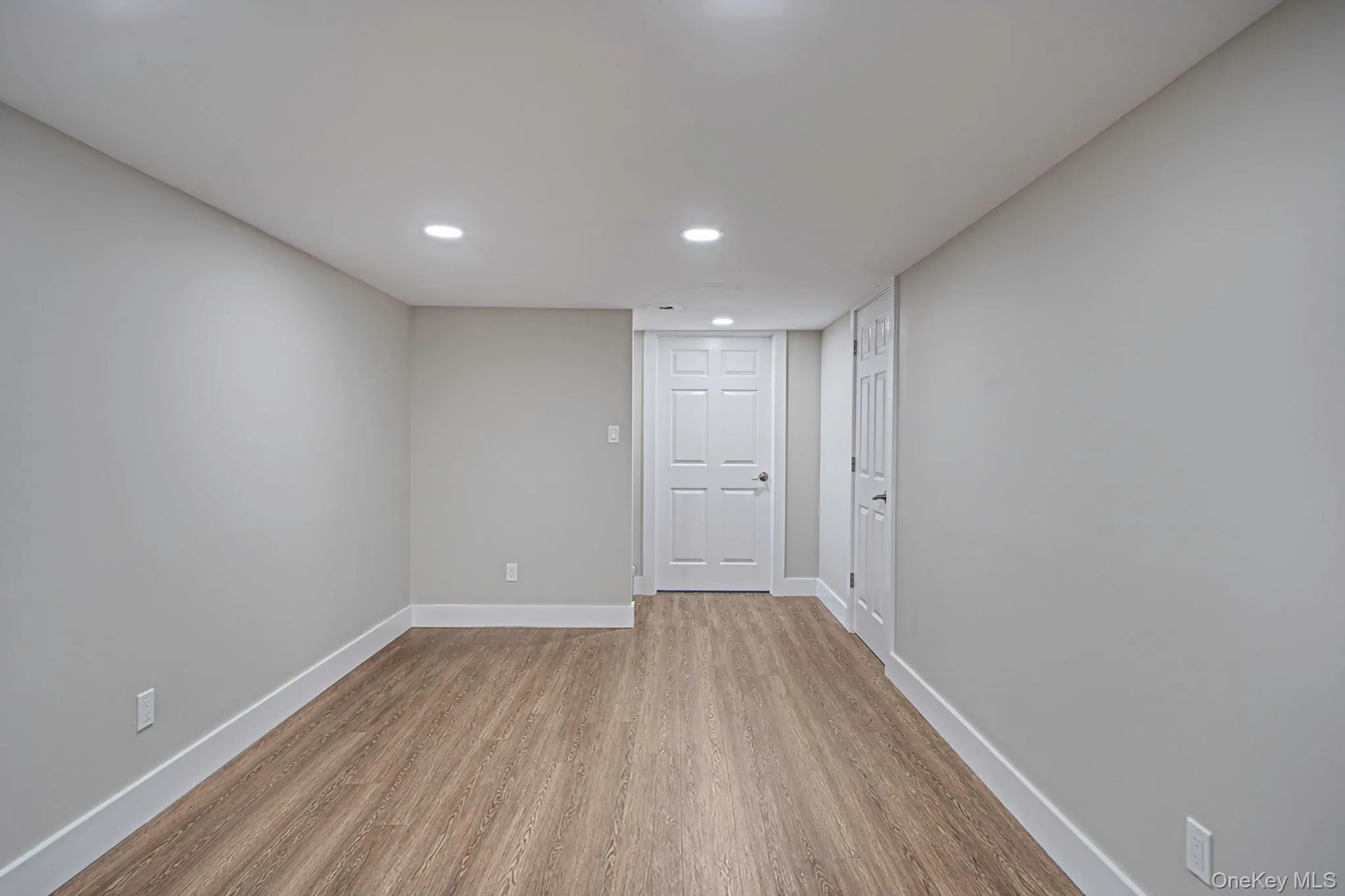 12 Sandalwood Drive, Smithtown, NY, 3 Bedrooms Bedrooms, 7 Rooms Rooms,2 BathroomsBathrooms,Residential,For Rent,Sandalwood,0,1011658 12 Sandalwood Drive, Smithtown, NY, 3 Bedrooms Bedrooms, 7 Rooms Rooms,2 BathroomsBathrooms,Residential,For Rent,Sandalwood,0,1011658