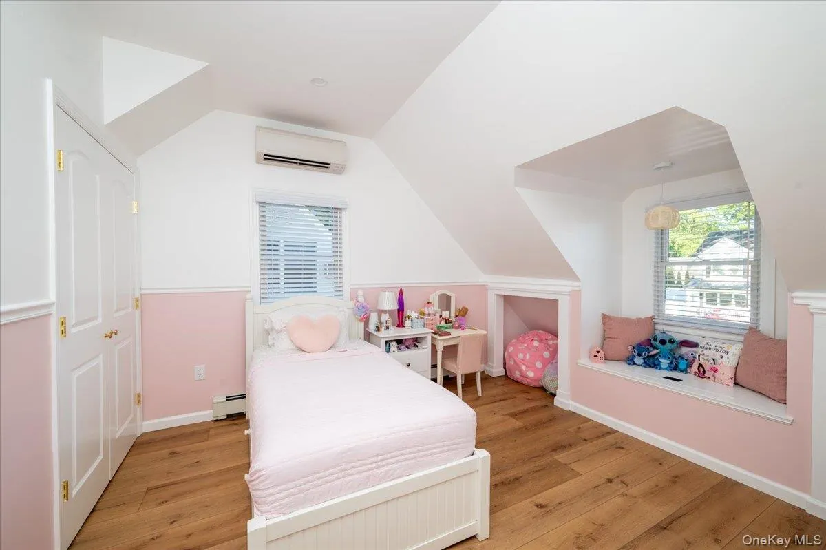 94 Pacific Street, Oyster Bay, NY, 5 Bedrooms Bedrooms, 9 Rooms Rooms,2 BathroomsBathrooms,Residential,For Rent,Pacific,0,1011659 94 Pacific Street, Oyster Bay, NY, 5 Bedrooms Bedrooms, 9 Rooms Rooms,2 BathroomsBathrooms,Residential,For Rent,Pacific,0,1011659
