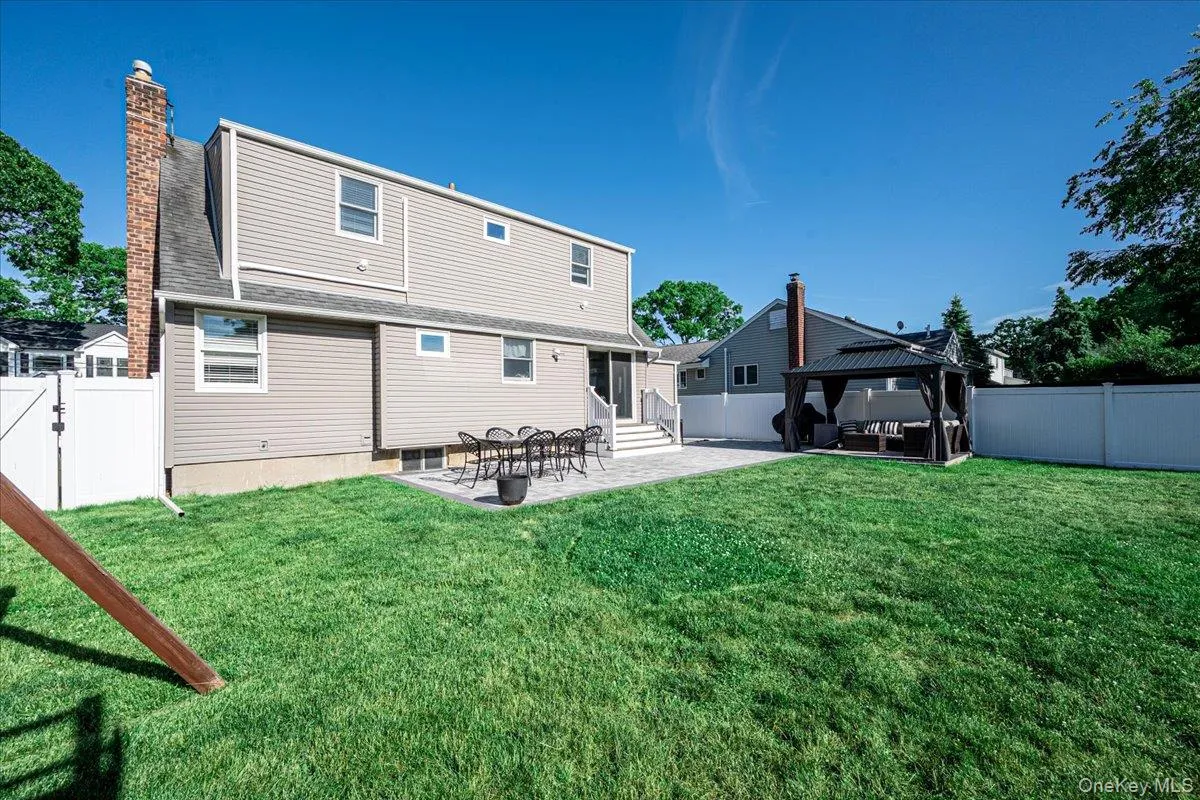 94 Pacific Street, Oyster Bay, NY, 5 Bedrooms Bedrooms, 9 Rooms Rooms,2 BathroomsBathrooms,Residential,For Rent,Pacific,0,1011659 94 Pacific Street, Oyster Bay, NY, 5 Bedrooms Bedrooms, 9 Rooms Rooms,2 BathroomsBathrooms,Residential,For Rent,Pacific,0,1011659