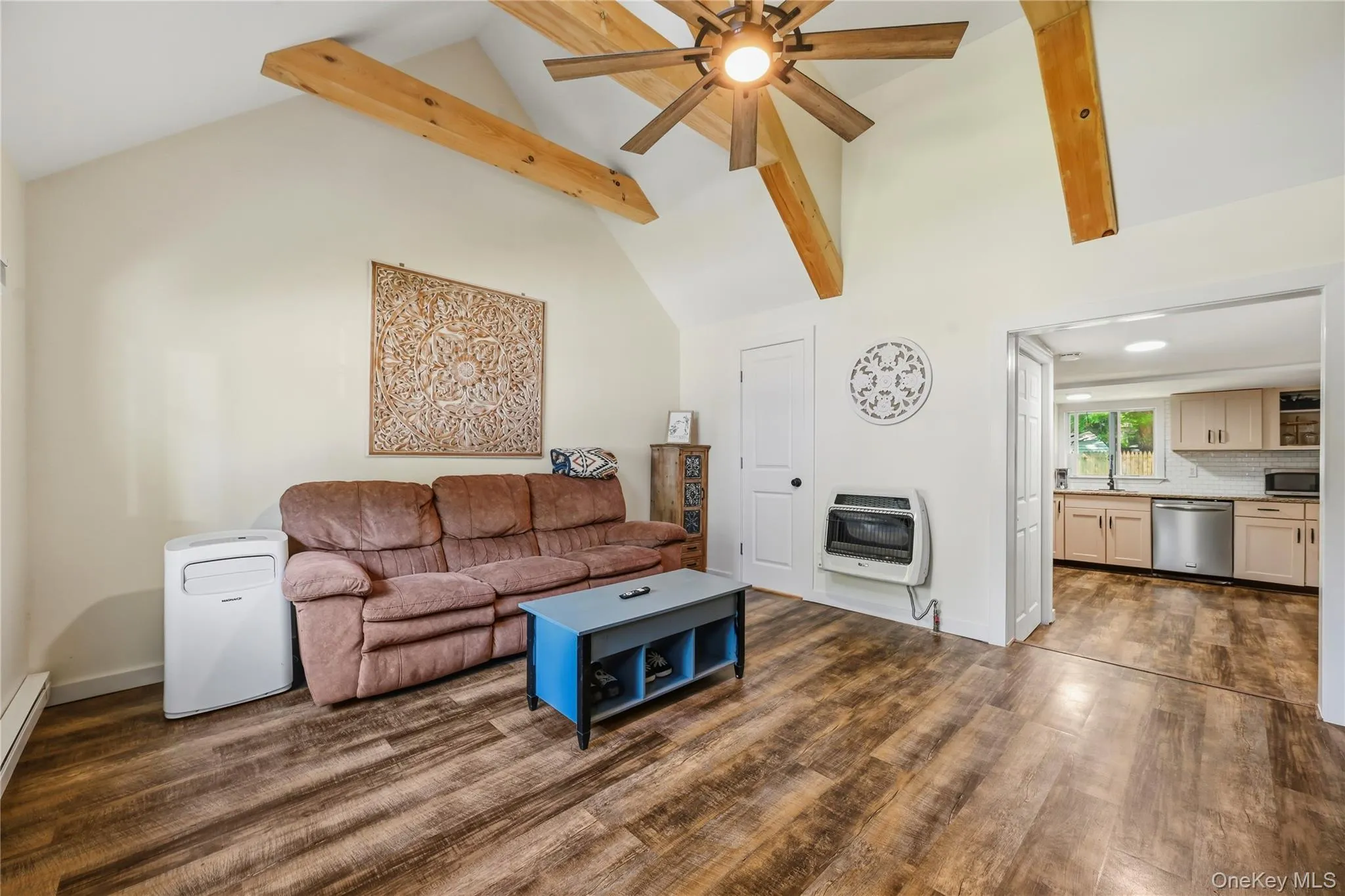 4 Hulse Street, Middletown, NY, 2 Bedrooms Bedrooms, 5 Rooms Rooms,1 BathroomBathrooms,Residential,For Rent,Hulse,0,1011662 4 Hulse Street, Middletown, NY, 2 Bedrooms Bedrooms, 5 Rooms Rooms,1 BathroomBathrooms,Residential,For Rent,Hulse,0,1011662