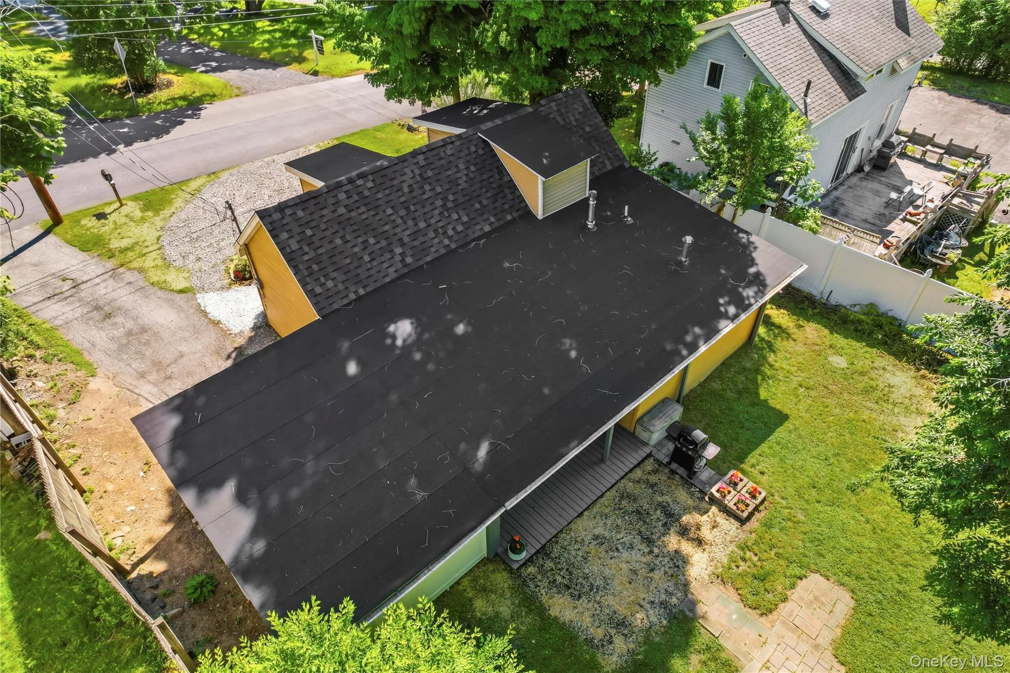 4 Hulse Street, Middletown, NY, 2 Bedrooms Bedrooms, 5 Rooms Rooms,1 BathroomBathrooms,Residential,For Rent,Hulse,0,1011662 4 Hulse Street, Middletown, NY, 2 Bedrooms Bedrooms, 5 Rooms Rooms,1 BathroomBathrooms,Residential,For Rent,Hulse,0,1011662